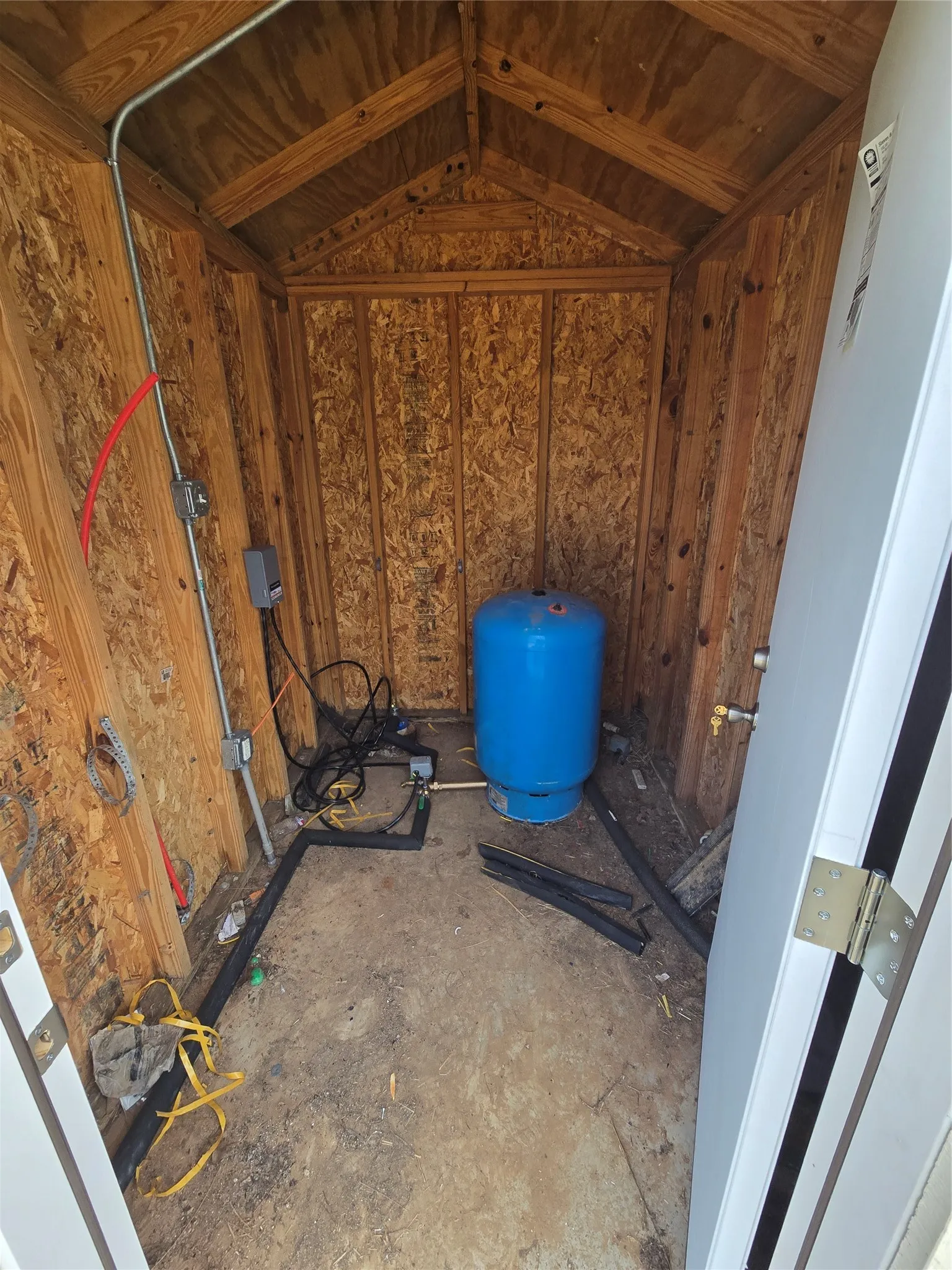 Mobile Home For Sale in Parker County , 1331 Jay Bird Road, Springtown, Texas 76082, 3 Bedroom, 2 Bathroom, Garage spaces, 1,920 Sqft, built in 2012, mls#21263060, Real Estate Agent in Springtown, Homes For Sale in Parker county, Homes For Sale in Springtown, Realtor in Springtown Texas, Real Estate Brokerage Independent Realty Texas, Luminita Cordes Realtor