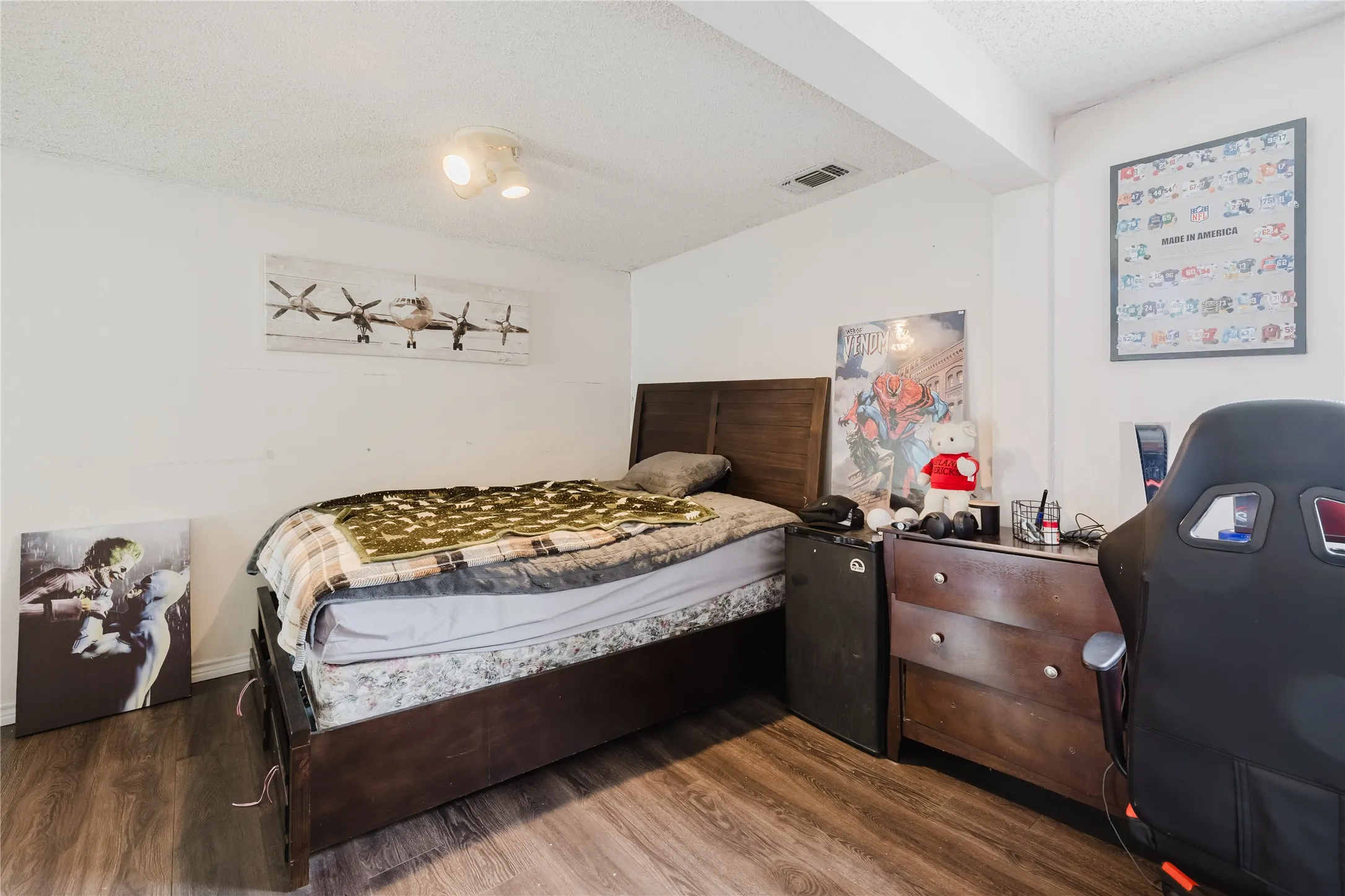 Single Family Residence For Sale in Eastland County , 201 E Plummer Street, Eastland, Texas 76448, 4 Bedroom, 2 Bathroom, 2 Garage spaces, 2,617 Sqft, built in 1920, mls#21266458, Real Estate Agent in Eastland, Homes For Sale in Eastland county, Homes For Sale in Eastland, Realtor in Eastland Texas, Real Estate Brokerage Independent Realty Texas, Luminita Cordes Realtor