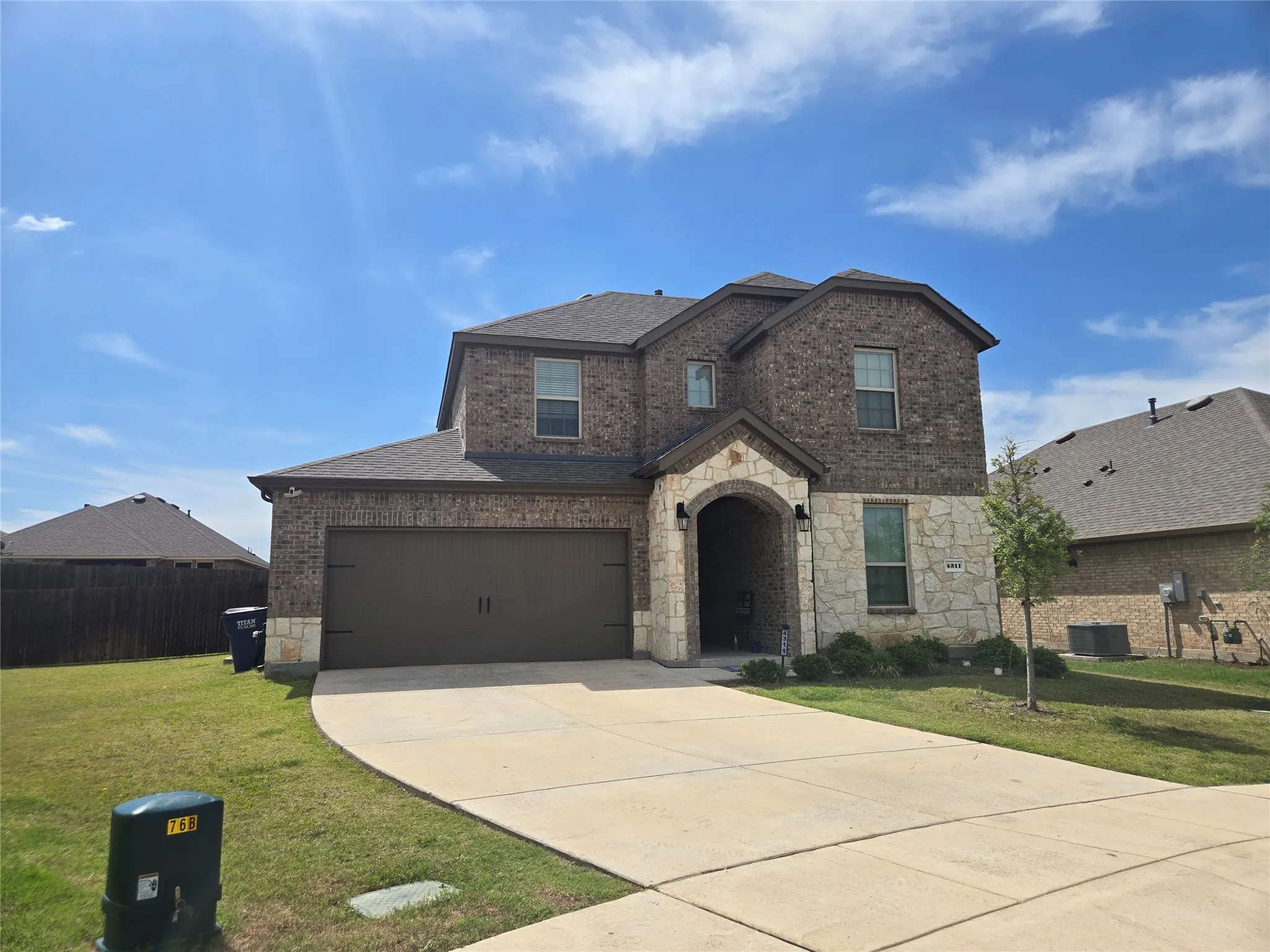 Single Family Residence For Sale in Kaufman County , 4311 Shadow Drive, Forney, Texas 75126, 4 Bedrooms, 3 Bathrooms, 2 Garage spaces, 2,315 Sqft, built in 2022, Price $374,900, mls#21265438, Real Estate Agent in Forney, Homes For Sale in Kaufman county, Homes For Sale in Forney, Realtor in Forney Texas, Real Estate Brokerage Independent Realty Texas, Luminita Cordes Realtor