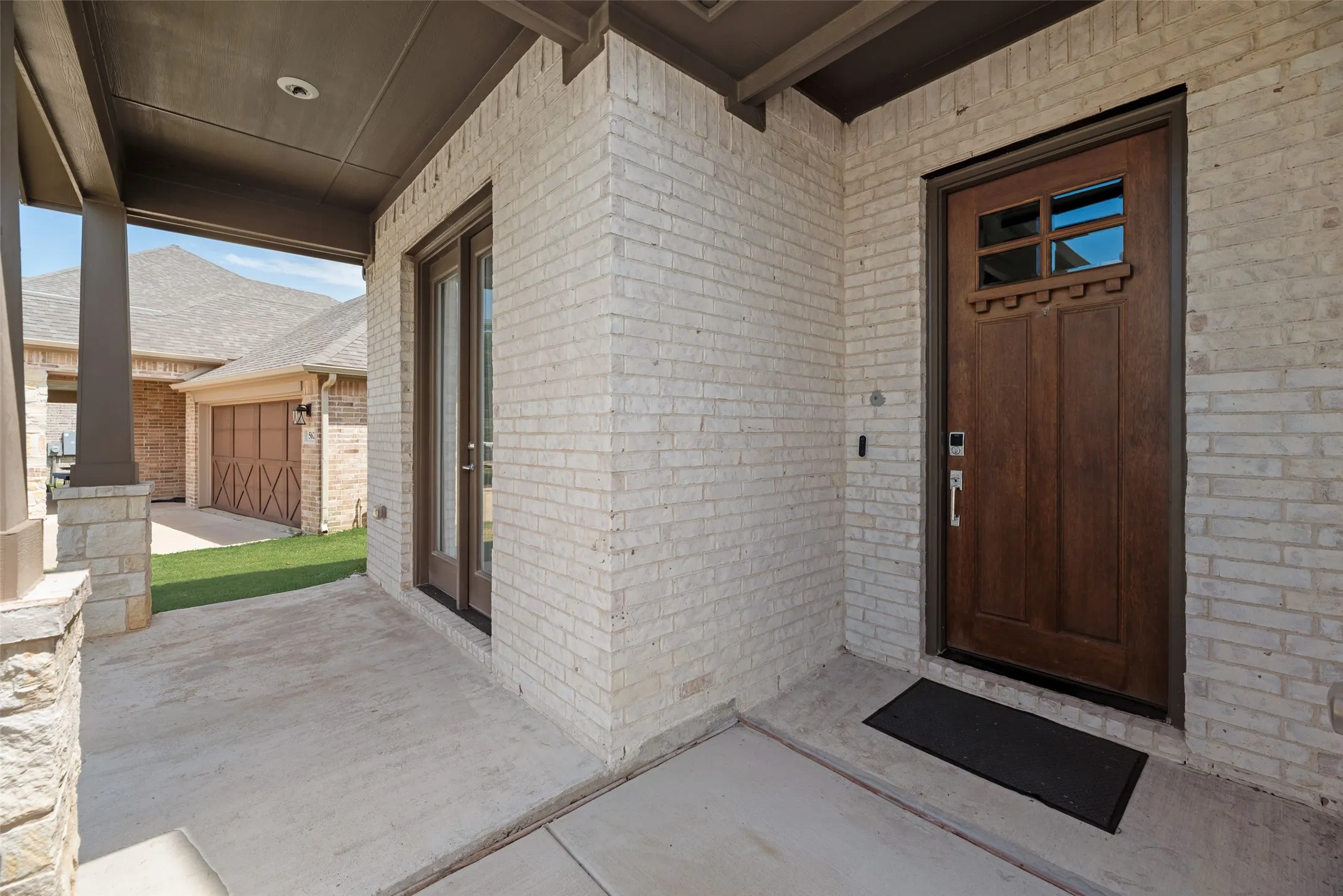 Single Family Residence For Sale in Rockwall County , 558 Torrey Pines Circle, Heath, Texas 75032, 4 Bedroom, 3 Bathroom, 2 Garage spaces, 3,019 Sqft, built in 2021, mls#21265268, Real Estate Agent in Heath, Homes For Sale in Rockwall county, Homes For Sale in Heath, Realtor in Heath Texas, Real Estate Brokerage Independent Realty Texas, Luminita Cordes Realtor