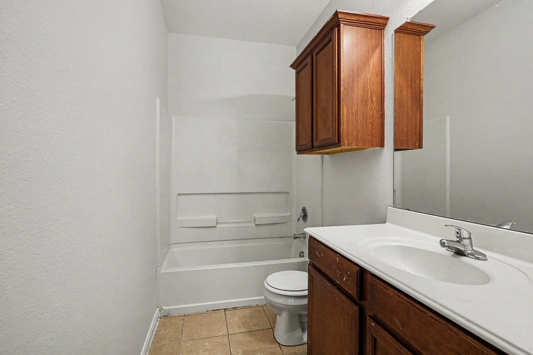 Single Family Residence For Sale in Denton County , 335 Quail Crossing Drive, Sanger, Texas 76266, 4 Bedroom, 2 Bathroom, 2 Garage spaces, 2,116 Sqft, built in 2012, mls#21265812, Real Estate Agent in Sanger, Homes For Sale in Denton county, Homes For Sale in Sanger, Realtor in Sanger Texas, Real Estate Brokerage Independent Realty Texas, Luminita Cordes Realtor