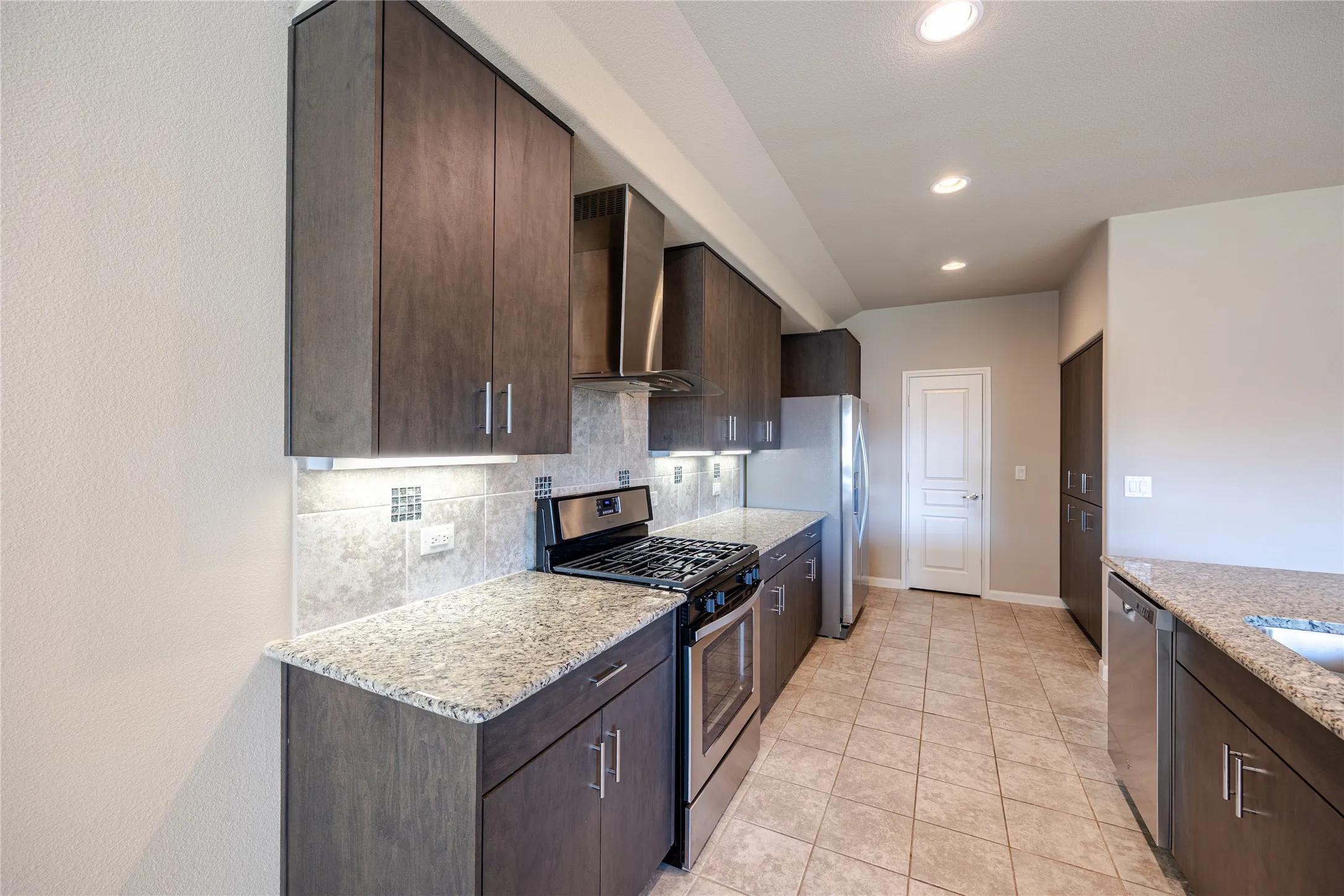 Single Family Residence For Rent in Collin County , 1141 Kingston Court, Anna, Texas 75409, 3 Bedroom, 2 Bathroom, 2 Garage spaces, 1,678 Sqft, built in 2016, mls#21249116, Real Estate Agent in Anna, Homes For Rent in Collin county, Homes For Rent in Anna, Realtor in Anna Texas, Real Estate Brokerage Independent Realty Texas, Luminita Cordes Realtor