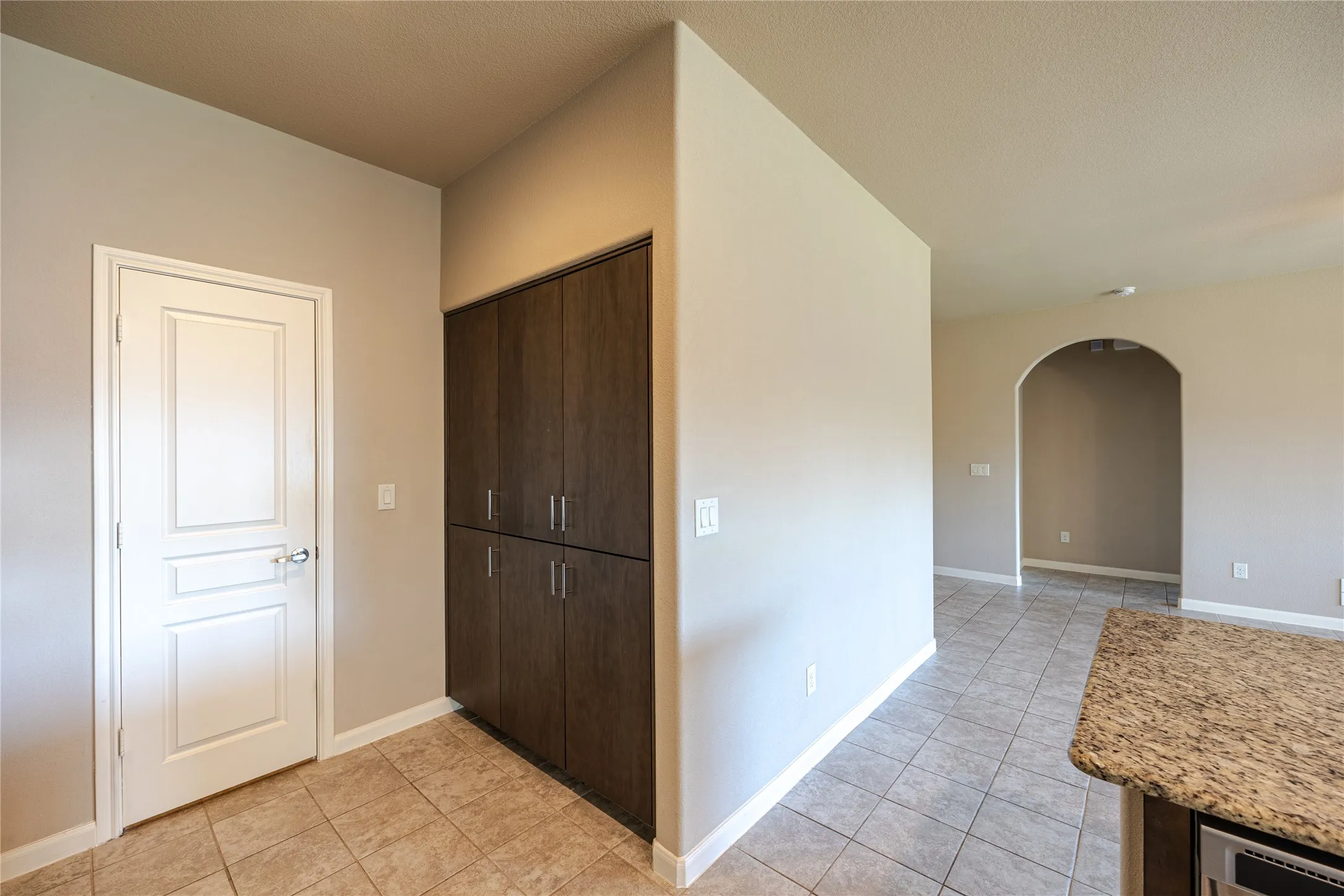 Single Family Residence For Rent in Collin County , 1141 Kingston Court, Anna, Texas 75409, 3 Bedroom, 2 Bathroom, 2 Garage spaces, 1,678 Sqft, built in 2016, mls#21249116, Real Estate Agent in Anna, Homes For Rent in Collin county, Homes For Rent in Anna, Realtor in Anna Texas, Real Estate Brokerage Independent Realty Texas, Luminita Cordes Realtor