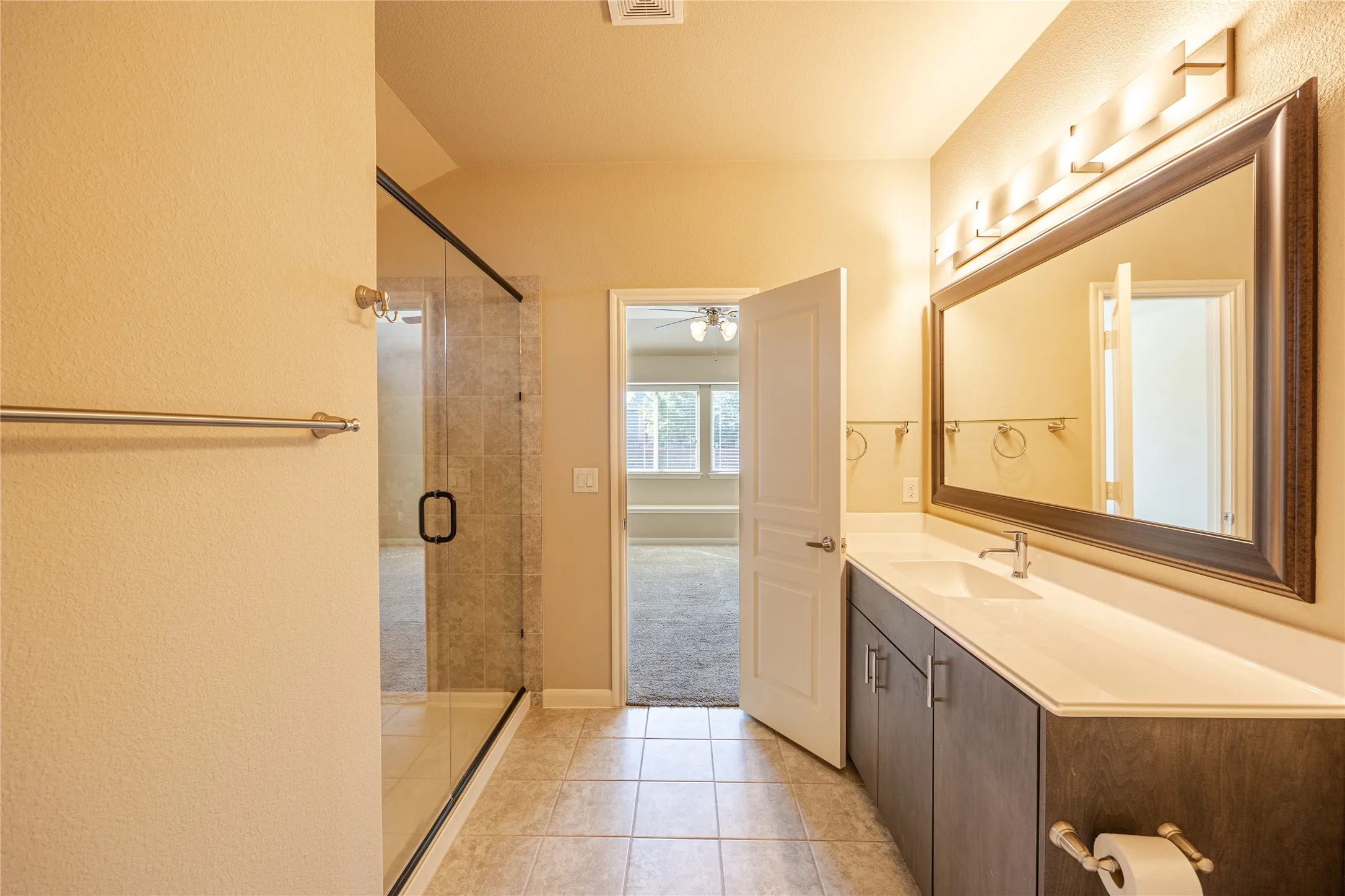 Single Family Residence For Rent in Collin County , 1141 Kingston Court, Anna, Texas 75409, 3 Bedroom, 2 Bathroom, 2 Garage spaces, 1,678 Sqft, built in 2016, mls#21249116, Real Estate Agent in Anna, Homes For Rent in Collin county, Homes For Rent in Anna, Realtor in Anna Texas, Real Estate Brokerage Independent Realty Texas, Luminita Cordes Realtor
