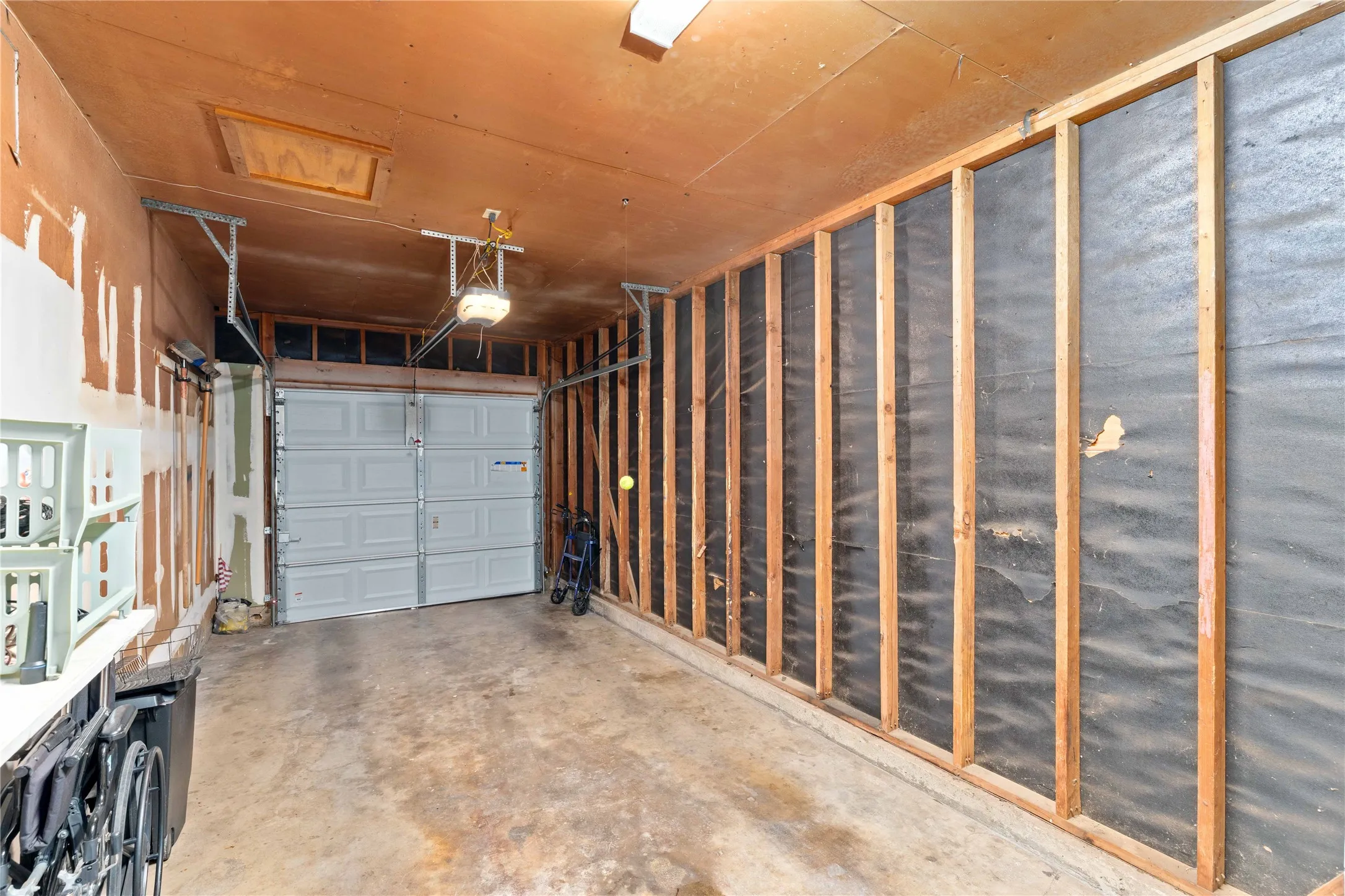 Single Family Residence For Sale in Brown County , 2808 1st Street, Brownwood, Texas 76801, 3 Bedroom, 2 Bathroom, 1 Garage spaces, 999 Sqft, built in 1960, mls#21265162, Real Estate Agent in Brownwood, Homes For Sale in Brown county, Homes For Sale in Brownwood, Realtor in Brownwood Texas, Real Estate Brokerage Independent Realty Texas, Luminita Cordes Realtor