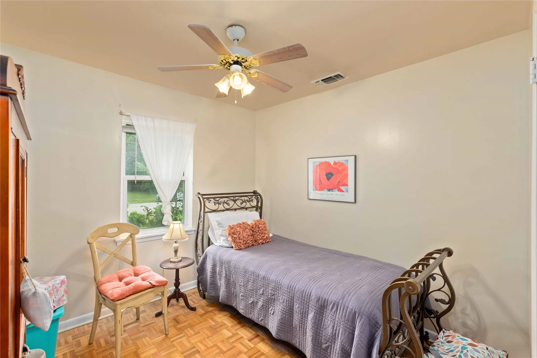 Single Family Residence For Sale in Brown County , 2808 1st Street, Brownwood, Texas 76801, 3 Bedroom, 2 Bathroom, 1 Garage spaces, 999 Sqft, built in 1960, mls#21265162, Real Estate Agent in Brownwood, Homes For Sale in Brown county, Homes For Sale in Brownwood, Realtor in Brownwood Texas, Real Estate Brokerage Independent Realty Texas, Luminita Cordes Realtor