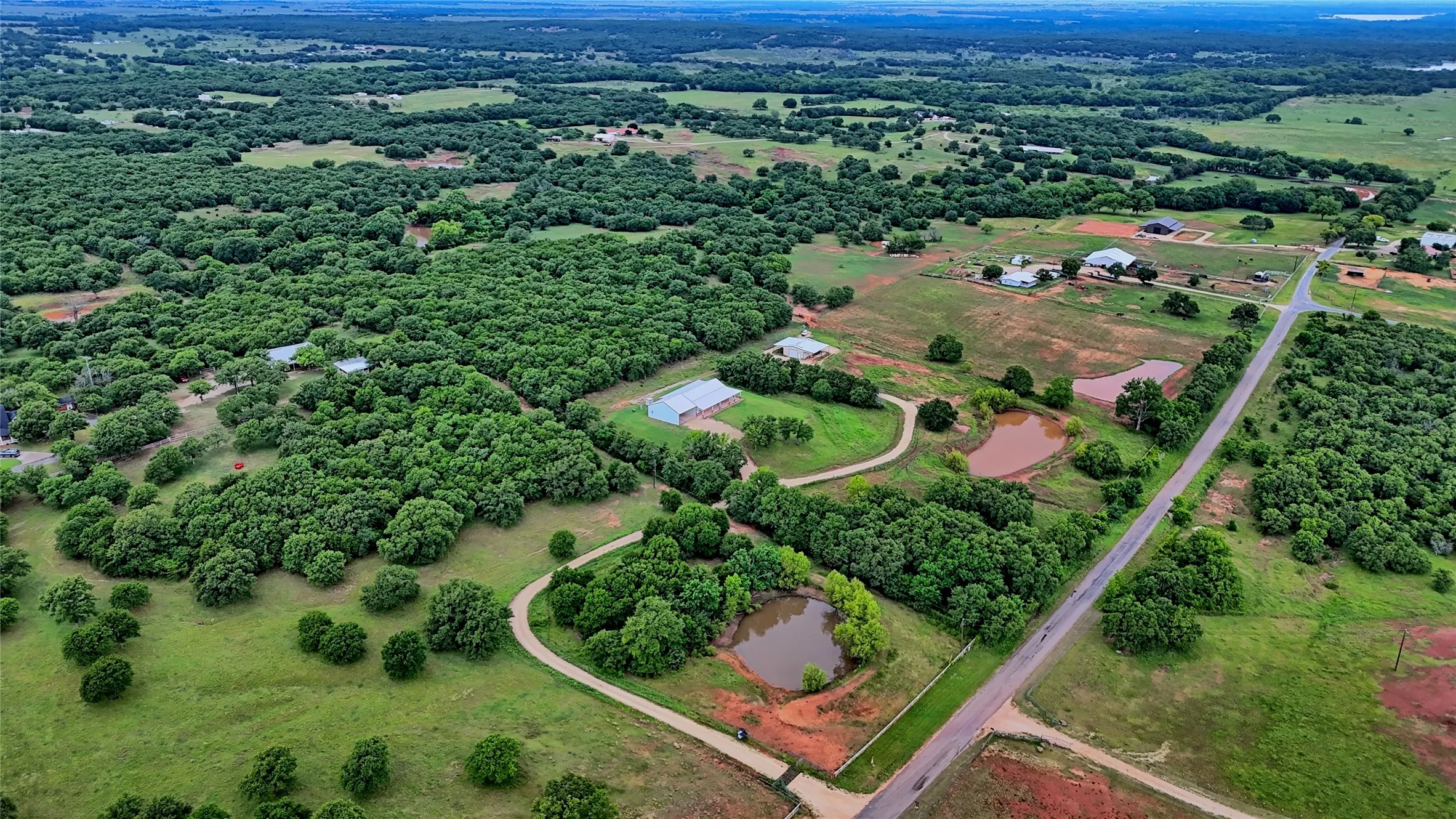 Farm For Sale in Montague County , 2930 N Greenbrier Road, Nocona, Texas 76255, 3 Bedroom, 3 Bathroom, Garage spaces, 2,553 Sqft, built in 2020, mls#21266472, Real Estate Agent in Nocona, Homes For Sale in Montague county, Homes For Sale in Nocona, Realtor in Nocona Texas, Real Estate Brokerage Independent Realty Texas, Luminita Cordes Realtor
