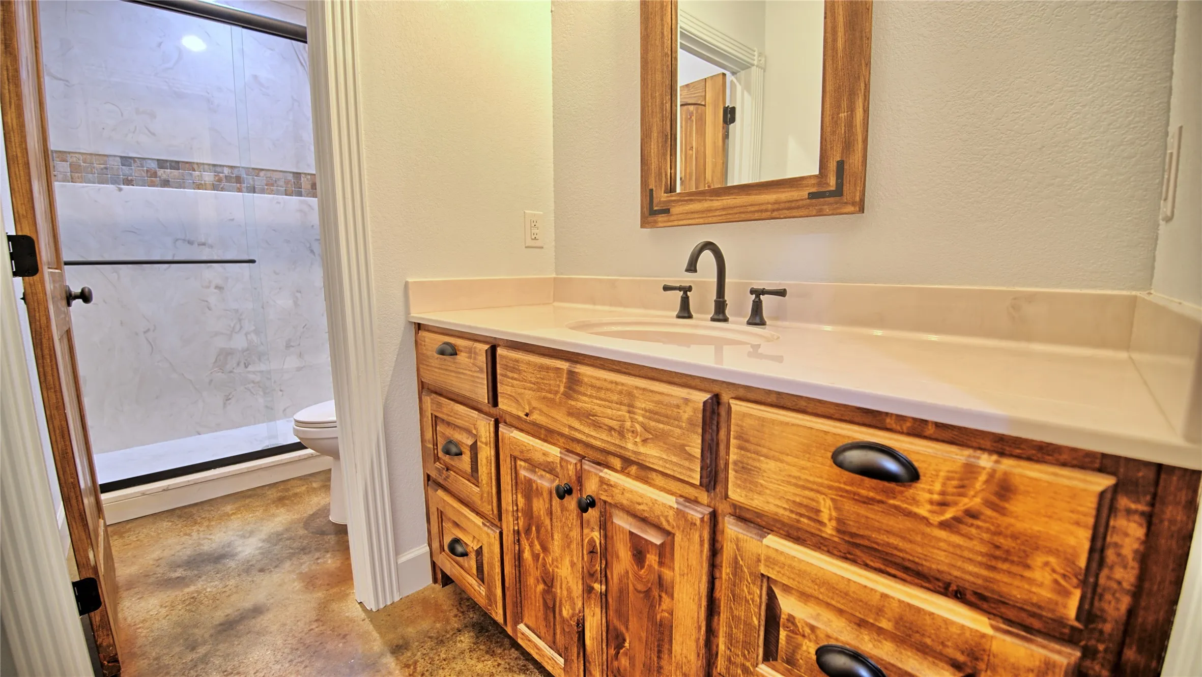 Farm For Sale in Montague County , 2930 N Greenbrier Road, Nocona, Texas 76255, 3 Bedroom, 3 Bathroom, Garage spaces, 2,553 Sqft, built in 2020, mls#21266472, Real Estate Agent in Nocona, Homes For Sale in Montague county, Homes For Sale in Nocona, Realtor in Nocona Texas, Real Estate Brokerage Independent Realty Texas, Luminita Cordes Realtor