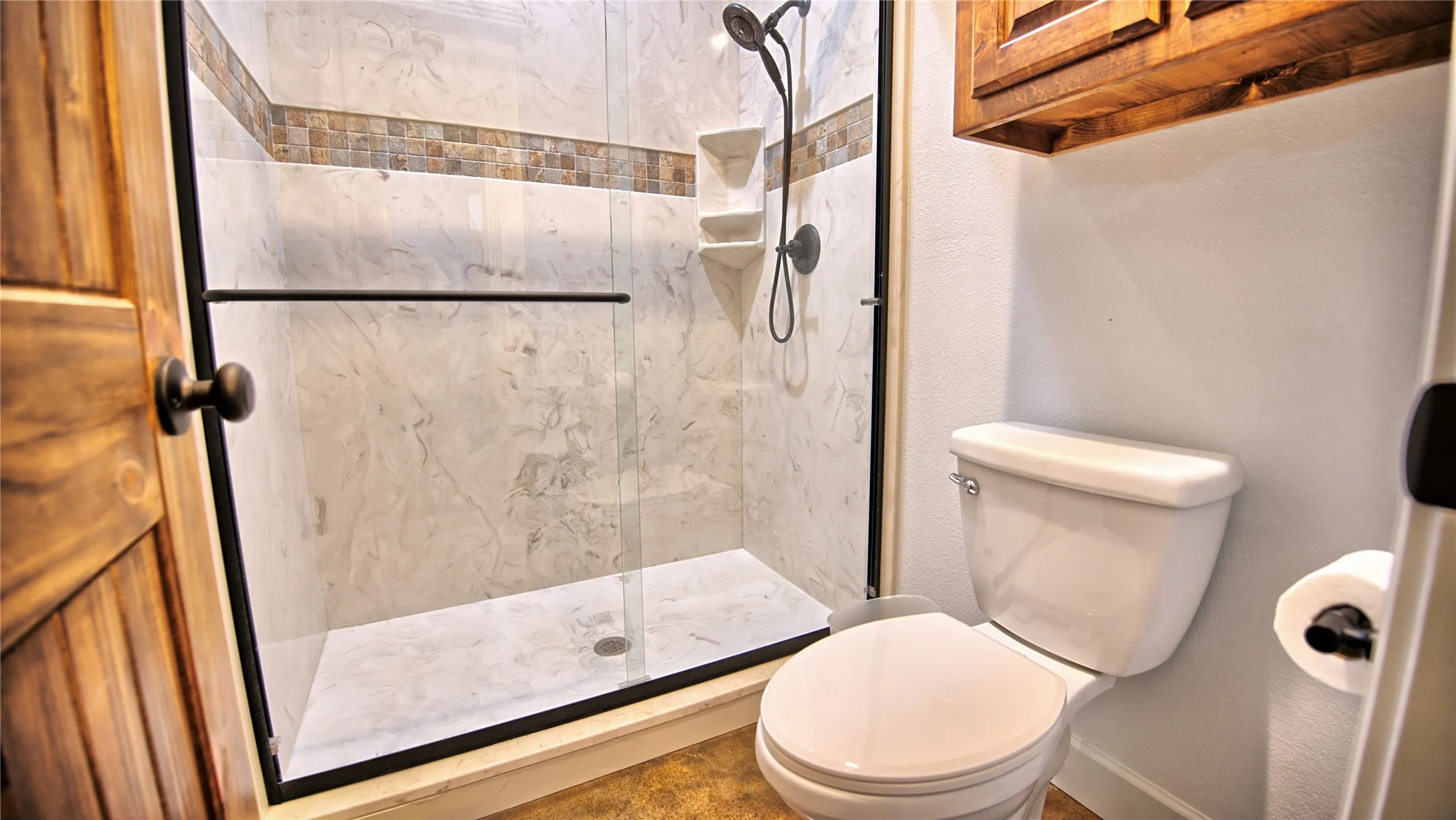 Farm For Sale in Montague County , 2930 N Greenbrier Road, Nocona, Texas 76255, 3 Bedroom, 3 Bathroom, Garage spaces, 2,553 Sqft, built in 2020, mls#21266472, Real Estate Agent in Nocona, Homes For Sale in Montague county, Homes For Sale in Nocona, Realtor in Nocona Texas, Real Estate Brokerage Independent Realty Texas, Luminita Cordes Realtor