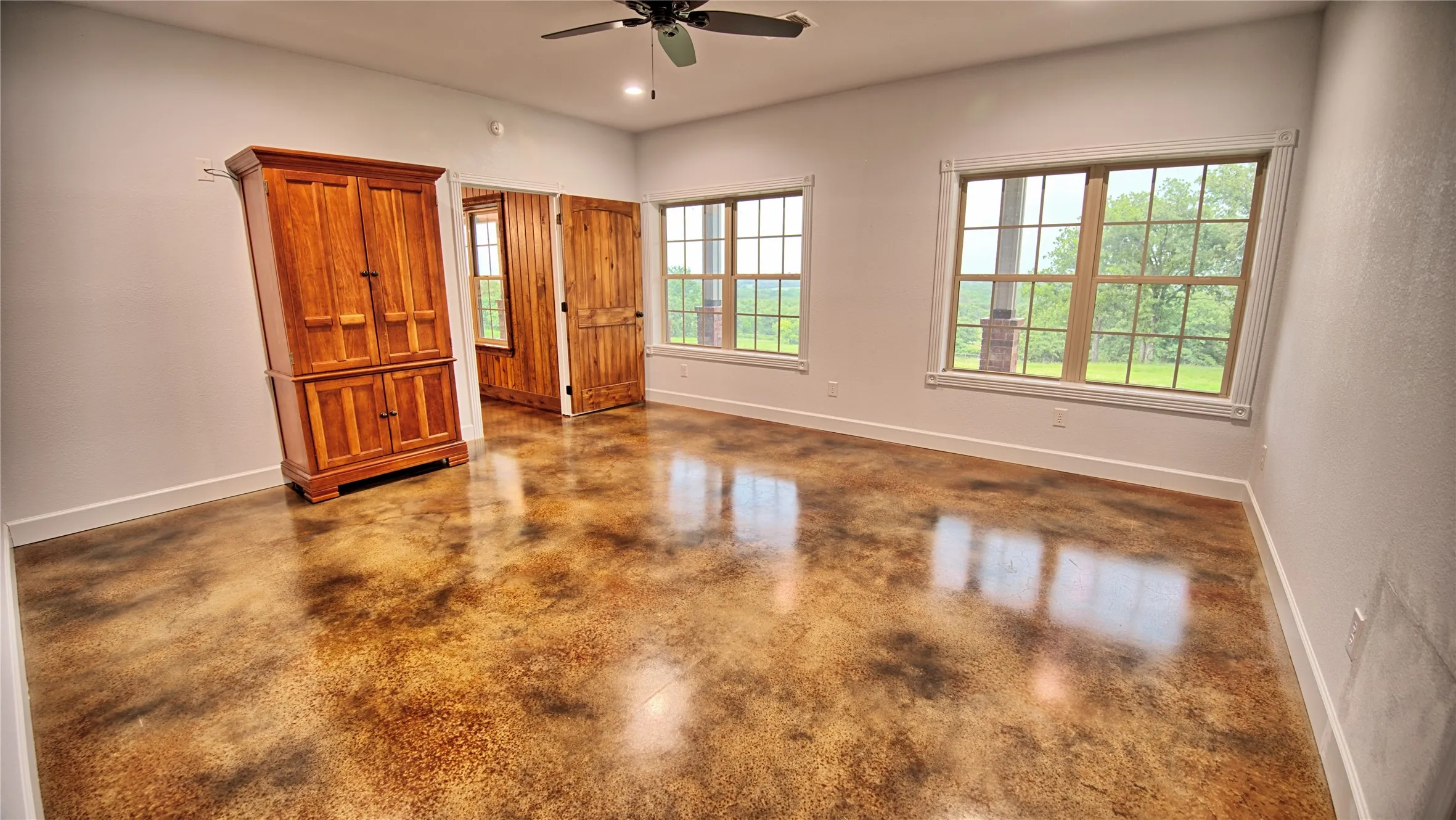 Farm For Sale in Montague County , 2930 N Greenbrier Road, Nocona, Texas 76255, 3 Bedroom, 3 Bathroom, Garage spaces, 2,553 Sqft, built in 2020, mls#21266472, Real Estate Agent in Nocona, Homes For Sale in Montague county, Homes For Sale in Nocona, Realtor in Nocona Texas, Real Estate Brokerage Independent Realty Texas, Luminita Cordes Realtor