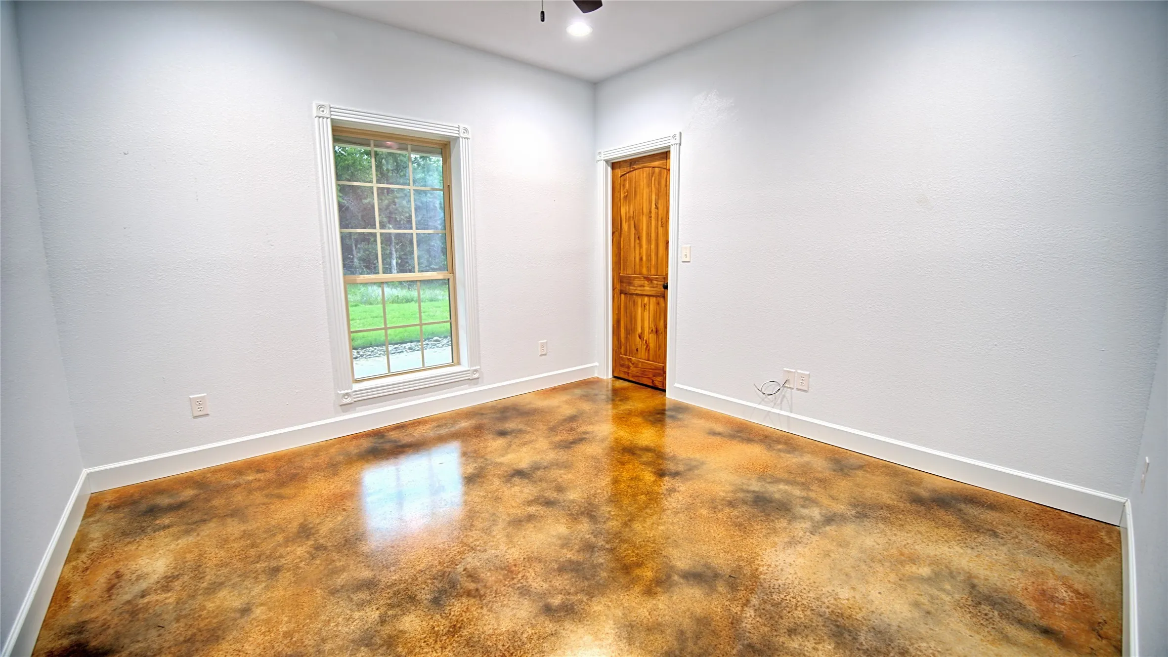 Farm For Sale in Montague County , 2930 N Greenbrier Road, Nocona, Texas 76255, 3 Bedroom, 3 Bathroom, Garage spaces, 2,553 Sqft, built in 2020, mls#21266472, Real Estate Agent in Nocona, Homes For Sale in Montague county, Homes For Sale in Nocona, Realtor in Nocona Texas, Real Estate Brokerage Independent Realty Texas, Luminita Cordes Realtor