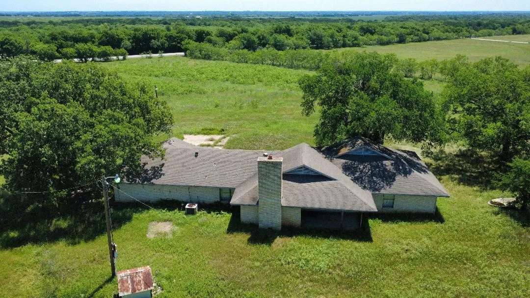 Improved Land For Sale in Hill County , 2041 Fm 933, Aquilla, Texas 76622, 0, 0, Garage spaces, 0 Sqft, built in 0, Price $695,900, mls#21266609, Real Estate Agent in Aquilla, Homes For Sale in Hill county, Homes For Sale in Aquilla, Realtor in Aquilla Texas, Real Estate Brokerage Independent Realty Texas, Luminita Cordes Realtor