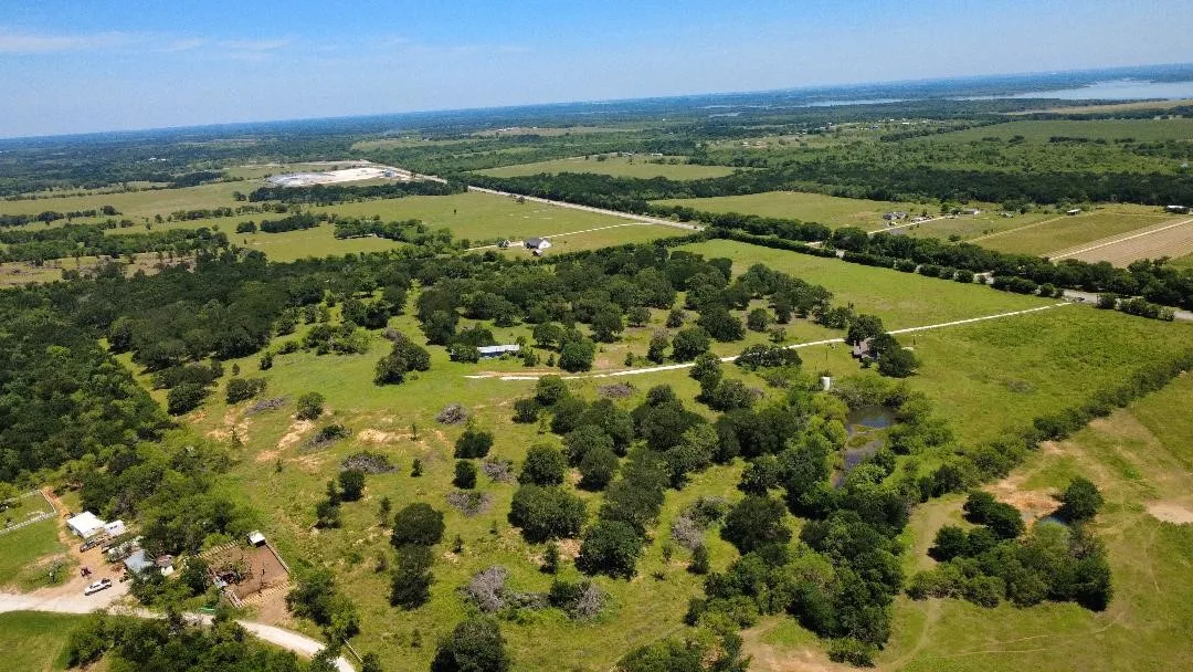 Improved Land For Sale in Hill County , 2041 Fm 933, Aquilla, Texas 76622, 0, 0, Garage spaces, 0 Sqft, built in 0, Price $695,900, mls#21266609, Real Estate Agent in Aquilla, Homes For Sale in Hill county, Homes For Sale in Aquilla, Realtor in Aquilla Texas, Real Estate Brokerage Independent Realty Texas, Luminita Cordes Realtor