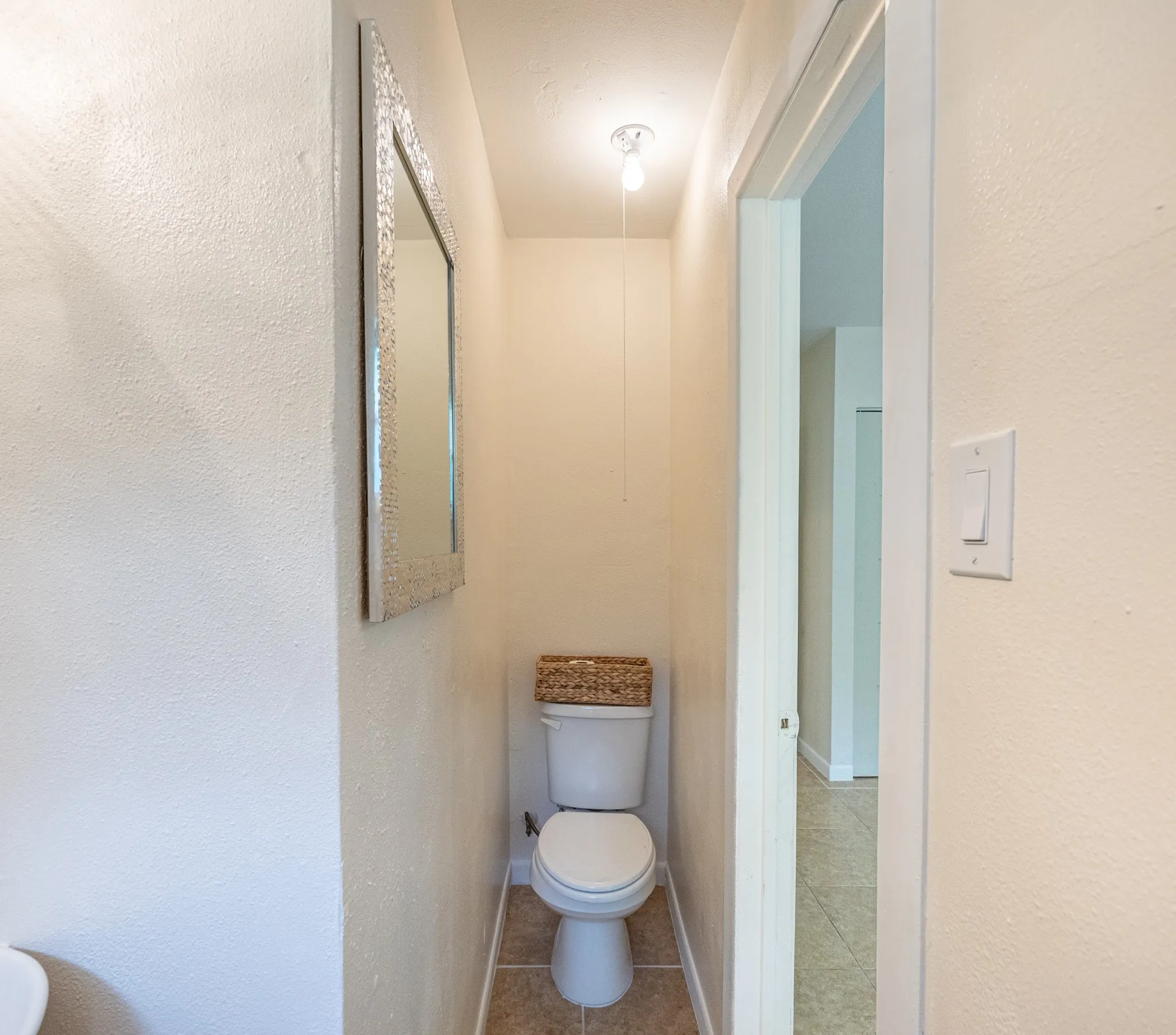 Single Family Residence For Sale in Tarrant County , 5405 Trail Lake Drive, Fort Worth, Texas 76133, 3 Bedroom, 2 Bathroom, Garage spaces, 1,181 Sqft, built in 1955, mls#21260360, Real Estate Agent in Fort Worth, Homes For Sale in Tarrant county, Homes For Sale in Fort Worth, Realtor in Fort Worth Texas, Real Estate Brokerage Independent Realty Texas, Luminita Cordes Realtor