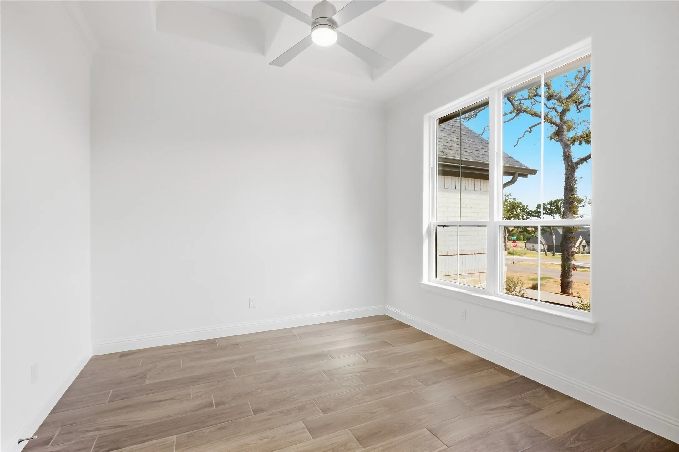 Single Family Residence For Sale in Parker County , 1057 Arbor Vista Drive, Azle, Texas 76020, 4 Bedroom, 3 Bathroom, 3 Garage spaces, 2,650 Sqft, built in 2026, mls#21262193, Real Estate Agent in Azle, Homes For Sale in Parker county, Homes For Sale in Azle, Realtor in Azle Texas, Real Estate Brokerage Independent Realty Texas, Luminita Cordes Realtor