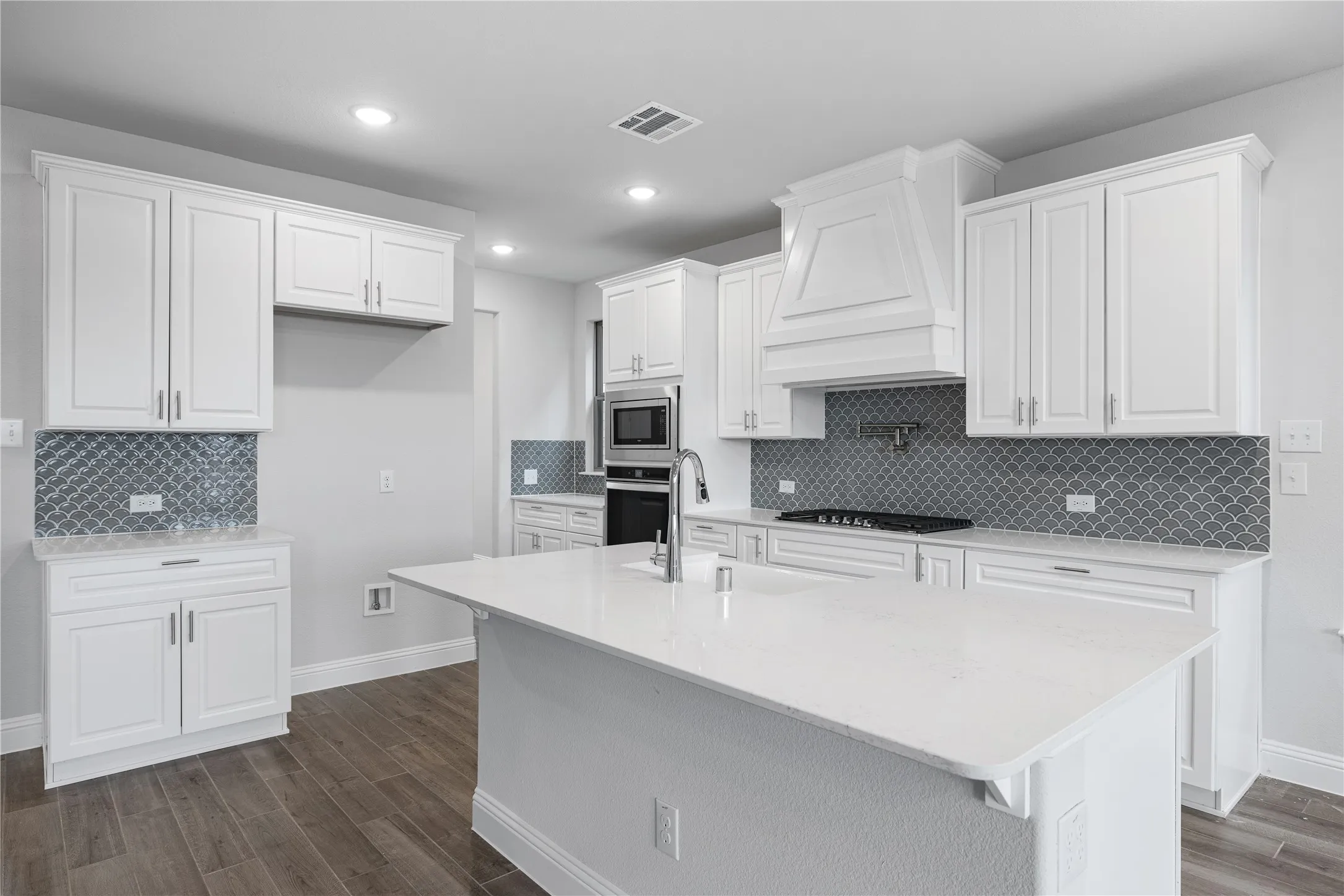 Single Family Residence For Rent in Collin County , 3822 Windmill Court, Celina, Texas 75009, 3 Bedroom, 3 Bathroom, 2 Garage spaces, 2,435 Sqft, built in 2023, Price $3,100, mls#21265975, Real Estate Agent in Celina, Homes For Rent in Collin county, Homes For Rent in Celina, Realtor in Celina Texas, Real Estate Brokerage Independent Realty Texas, Luminita Cordes Realtor