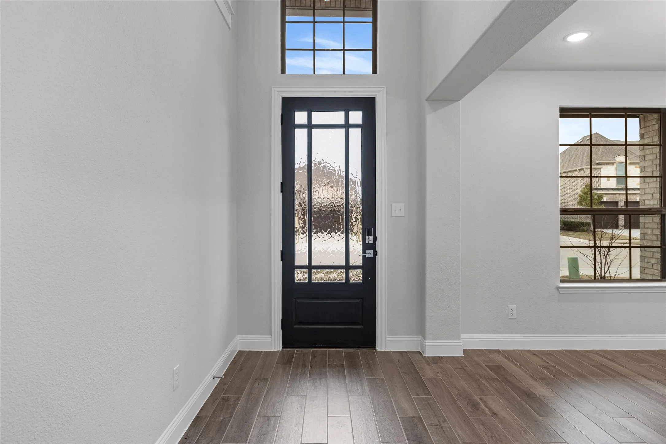 Single Family Residence For Rent in Collin County , 3822 Windmill Court, Celina, Texas 75009, 3 Bedroom, 3 Bathroom, 2 Garage spaces, 2,435 Sqft, built in 2023, Price $3,100, mls#21265975, Real Estate Agent in Celina, Homes For Rent in Collin county, Homes For Rent in Celina, Realtor in Celina Texas, Real Estate Brokerage Independent Realty Texas, Luminita Cordes Realtor