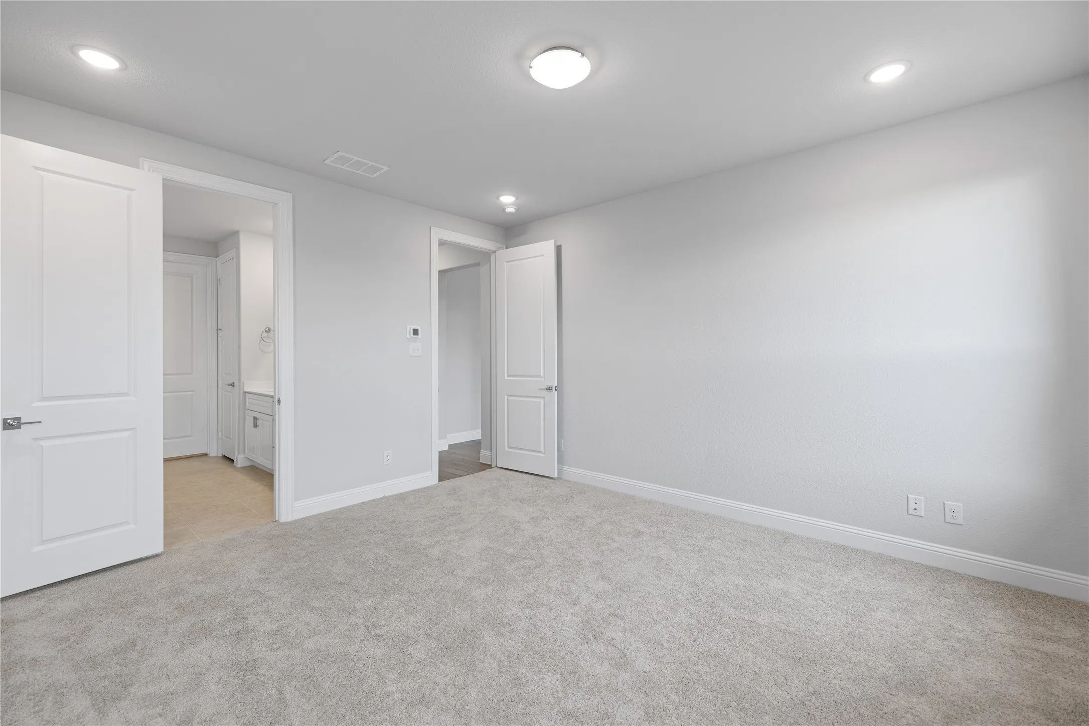Single Family Residence For Rent in Collin County , 3822 Windmill Court, Celina, Texas 75009, 3 Bedroom, 3 Bathroom, 2 Garage spaces, 2,435 Sqft, built in 2023, Price $3,100, mls#21265975, Real Estate Agent in Celina, Homes For Rent in Collin county, Homes For Rent in Celina, Realtor in Celina Texas, Real Estate Brokerage Independent Realty Texas, Luminita Cordes Realtor