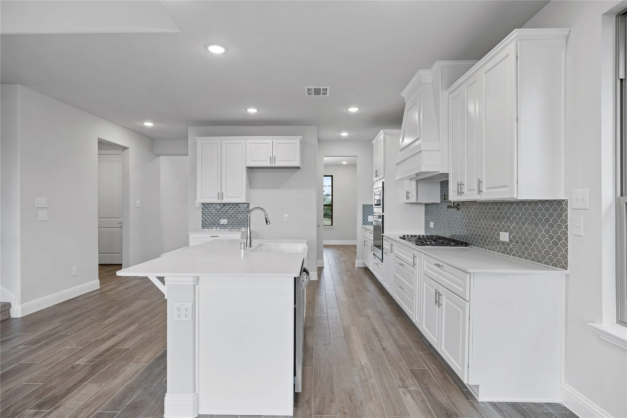 Single Family Residence For Rent in Collin County , 3822 Windmill Court, Celina, Texas 75009, 3 Bedroom, 3 Bathroom, 2 Garage spaces, 2,435 Sqft, built in 2023, Price $3,100, mls#21265975, Real Estate Agent in Celina, Homes For Rent in Collin county, Homes For Rent in Celina, Realtor in Celina Texas, Real Estate Brokerage Independent Realty Texas, Luminita Cordes Realtor