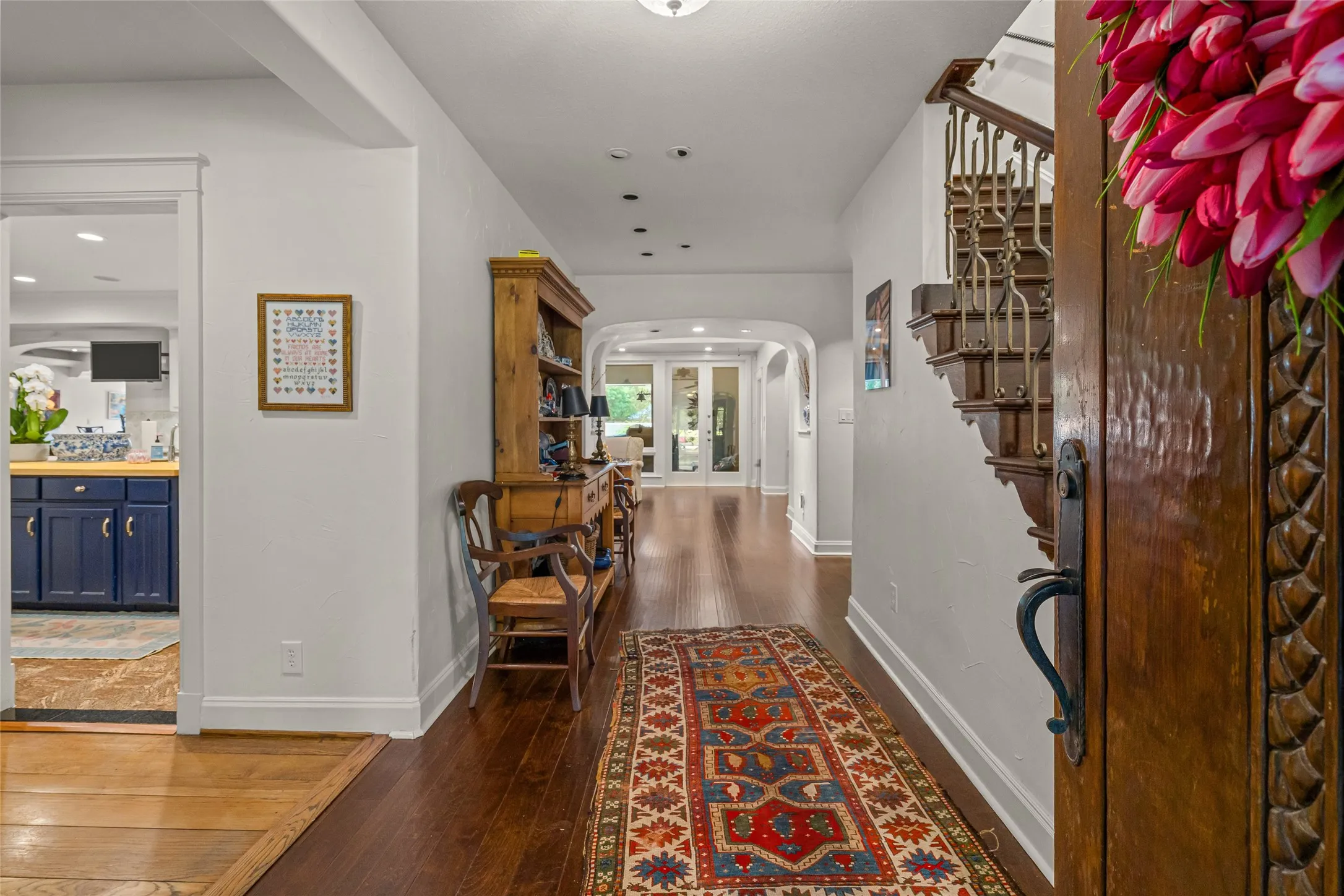 Single Family Residence For Sale in Tarrant County , 4812 Williams Road, Benbrook, Texas 76116, 5 Bedroom, 5 Bathroom, 4 Garage spaces, 6,233 Sqft, built in 1985, mls#21264457, Real Estate Agent in Benbrook, Homes For Sale in Tarrant county, Homes For Sale in Benbrook, Realtor in Benbrook Texas, Real Estate Brokerage Independent Realty Texas, Luminita Cordes Realtor
