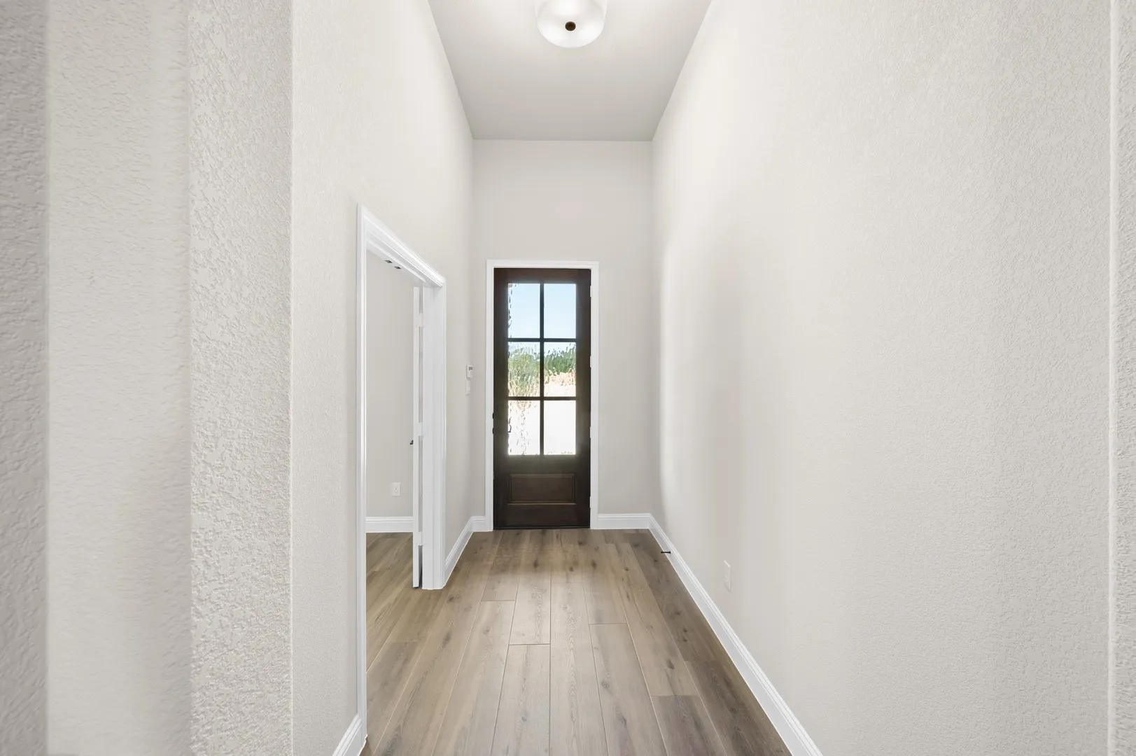 DFW-Waterford Park-Concept 2622-520 Vista Ridge Drive-Entry-Risewell Homes-1