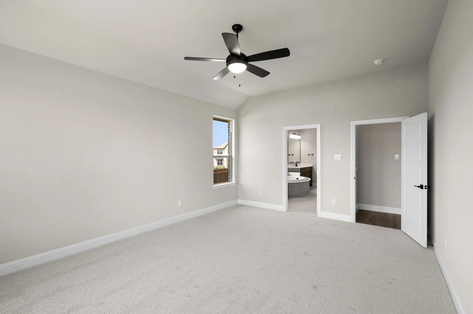 DFW-Waterford Park-Concept 2622-520 Vista Ridge Drive-Primary Suite-Risewell Homes-2