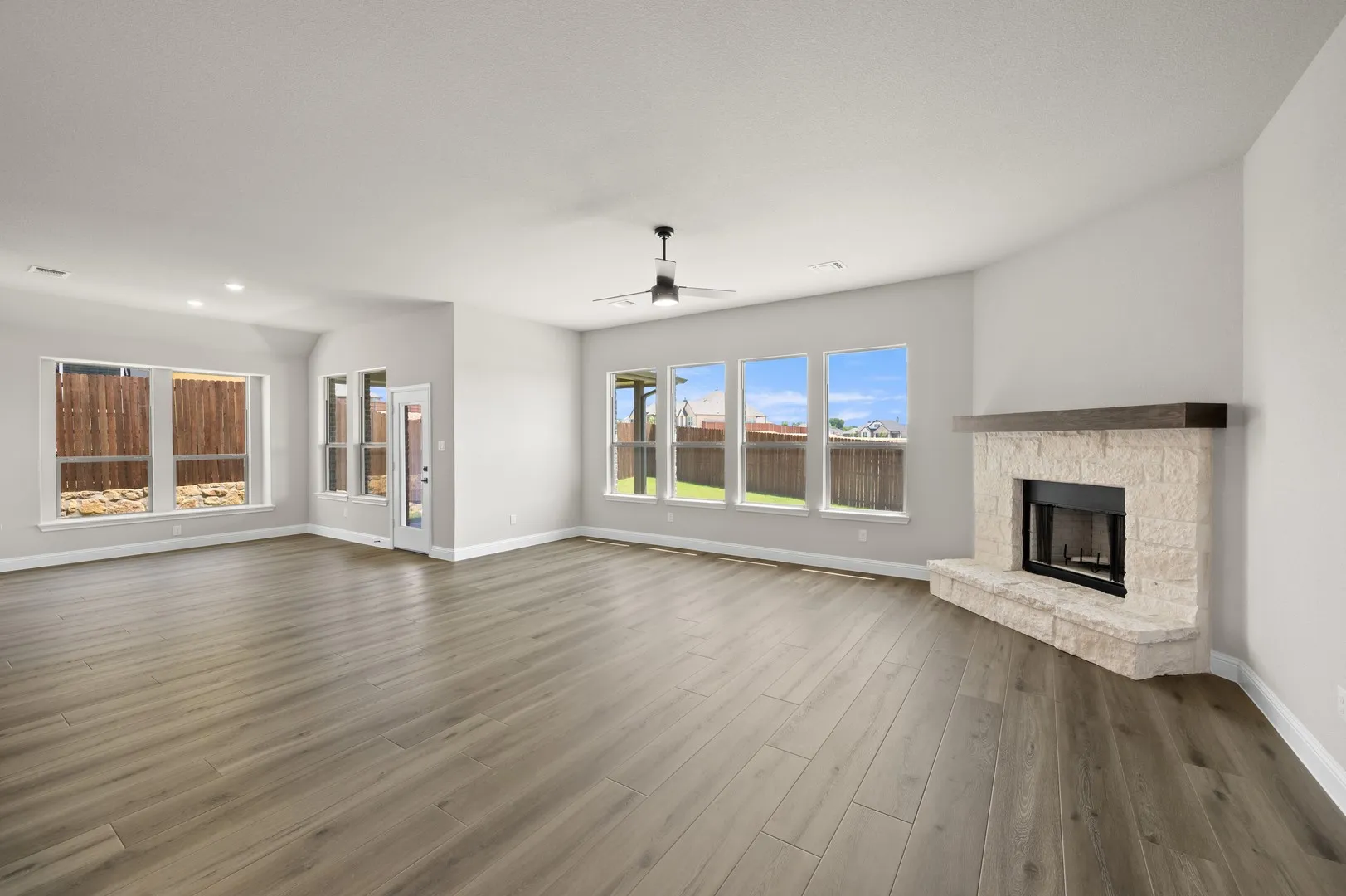 DFW-Waterford Park-Concept 2622-520 Vista Ridge Drive-Living Room-Risewell Homes-1
