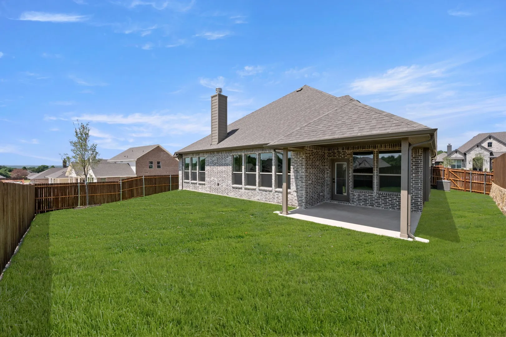 DFW-Waterford Park-Concept 2622-520 Vista Ridge Drive-BackExterior-Risewell Homes-1