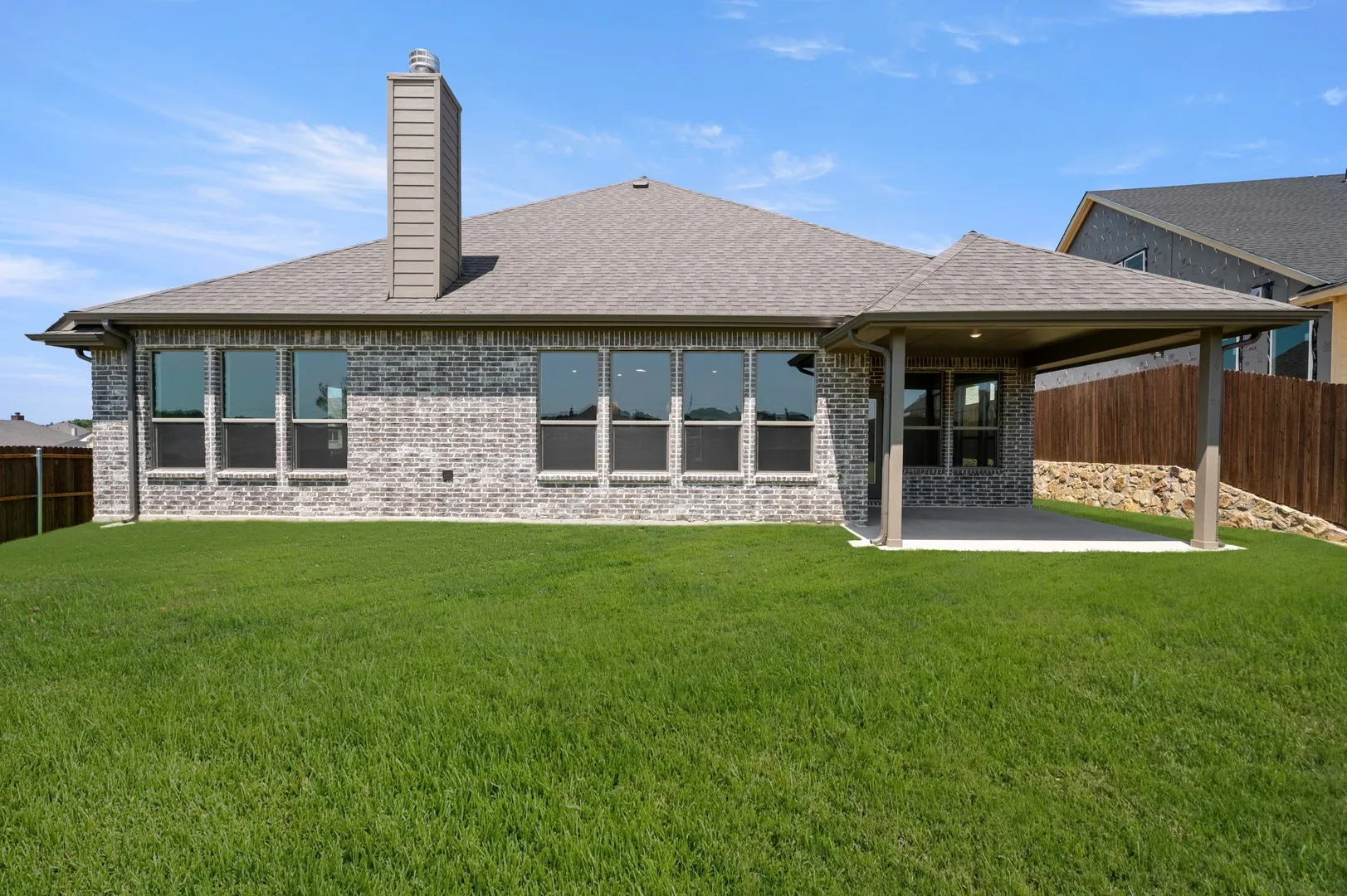 DFW-Waterford Park-Concept 2622-520 Vista Ridge Drive-BackExterior-Risewell Homes-2