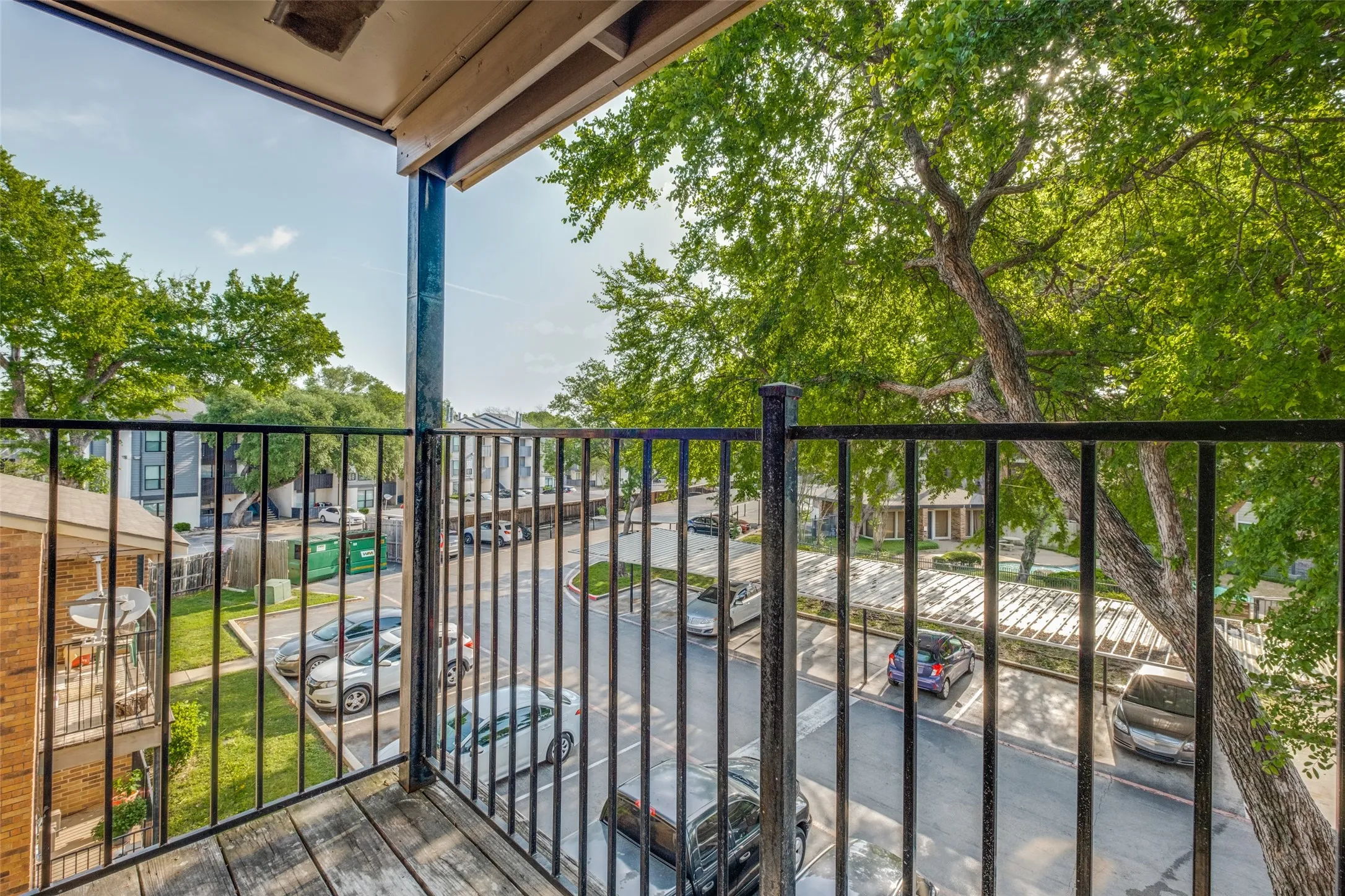 Condominium For Rent in Dallas County , 8109 Skillman Street 3026, Dallas, Texas 75231, 3 Bedroom, 2 Bathroom, Garage spaces, 1,205 Sqft, built in 1981, Price $2,150, mls#21266657, Real Estate Agent in Dallas, Homes For Rent in Dallas county, Homes For Rent in Dallas, Realtor in Dallas Texas, Real Estate Brokerage Independent Realty Texas, Luminita Cordes Realtor