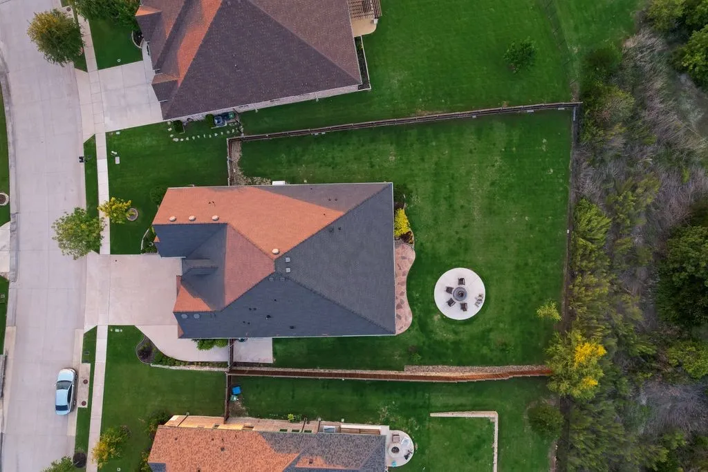 Single Family Residence For Sale in Denton County , 1024 Fairway Ranch Parkway, Roanoke, Texas 76262, 4 Bedroom, 3 Bathroom, 3 Garage spaces, 2,551 Sqft, built in 2018, mls#21266554, Real Estate Agent in Roanoke, Homes For Sale in Denton county, Homes For Sale in Roanoke, Realtor in Roanoke Texas, Real Estate Brokerage Independent Realty Texas, Luminita Cordes Realtor