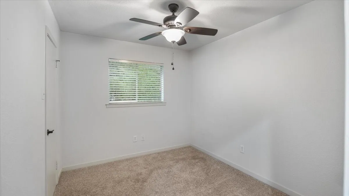 Single Family Residence For Sale in Tarrant County , 4713 Driskell Boulevard, Fort Worth, Texas 76107, 3 Bedroom, 2 Bathroom, Garage spaces, 1,566 Sqft, built in 1962, Price $245,000, mls#21266678, Real Estate Agent in Fort Worth, Homes For Sale in Tarrant county, Homes For Sale in Fort Worth, Realtor in Fort Worth Texas, Real Estate Brokerage Independent Realty Texas, Luminita Cordes Realtor
