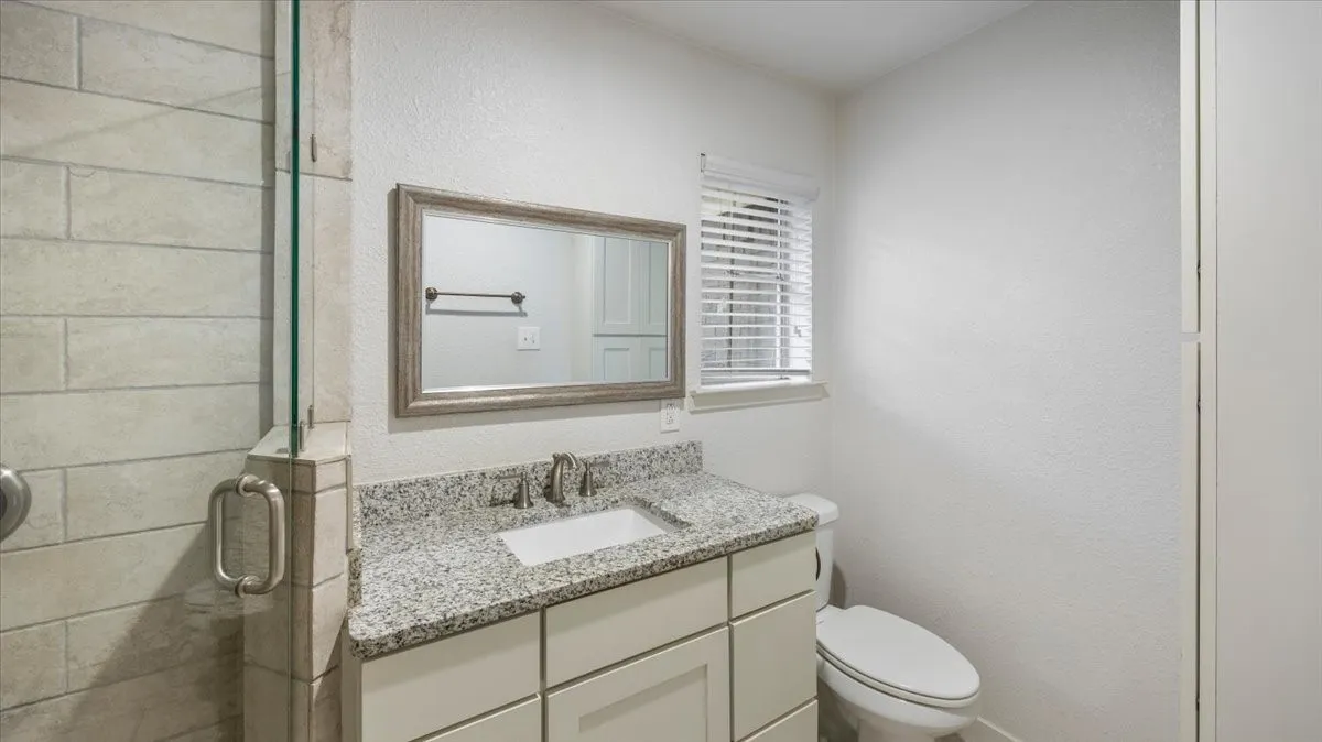 Single Family Residence For Sale in Tarrant County , 4713 Driskell Boulevard, Fort Worth, Texas 76107, 3 Bedroom, 2 Bathroom, Garage spaces, 1,566 Sqft, built in 1962, Price $245,000, mls#21266678, Real Estate Agent in Fort Worth, Homes For Sale in Tarrant county, Homes For Sale in Fort Worth, Realtor in Fort Worth Texas, Real Estate Brokerage Independent Realty Texas, Luminita Cordes Realtor