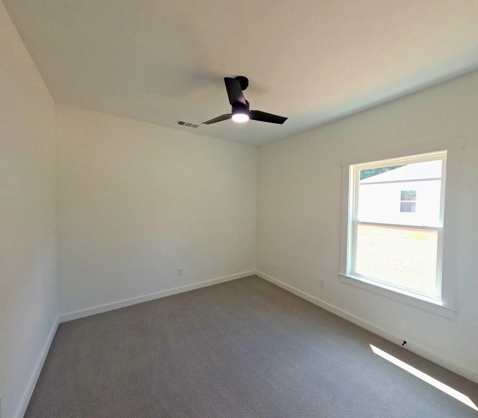 Single Family Residence For Sale in Lamar County , 264 10th Street NE, Paris, Texas 75460, 3 Bedrooms, 2 Bathrooms, Garage spaces, 1,360 Sqft, built in 2025, Price $190,000, mls#21266706, Real Estate Agent in Paris, Homes For Sale in Lamar county, Homes For Sale in Paris, Realtor in Paris Texas, Real Estate Brokerage Independent Realty Texas, Luminita Cordes Realtor