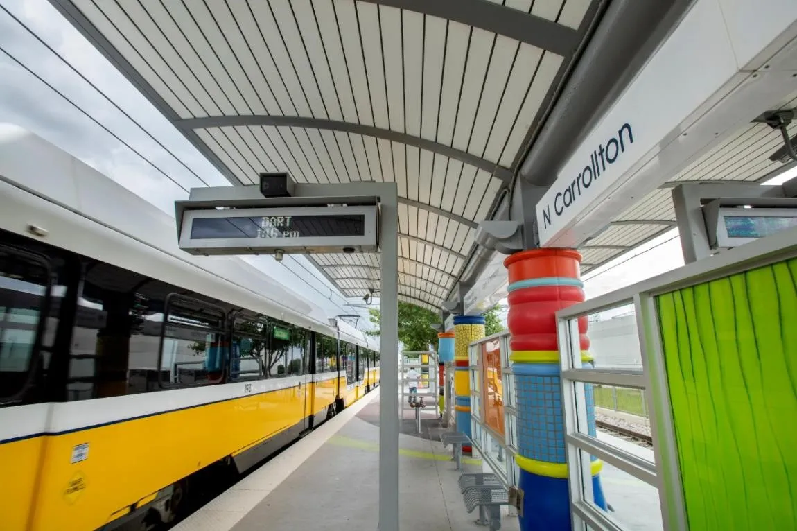 Dart rail just 4 minute walk