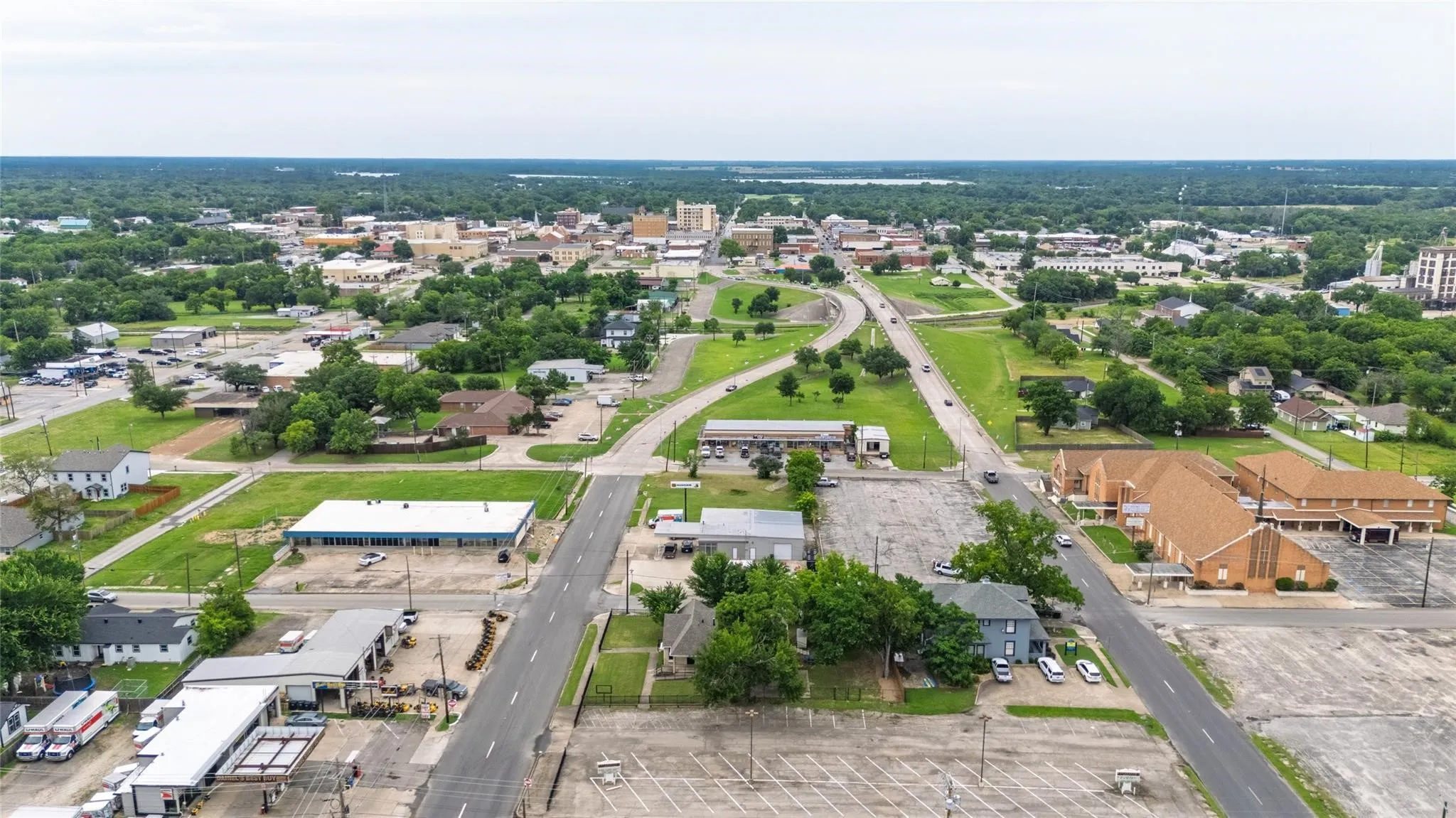 Office For Sale in Hunt County , 3503 Stonewall Street, Greenville, Texas 75401, 0, 0, Garage spaces, 0 Sqft, built in 1975, Price $280,250, mls#21266745, Real Estate Agent in Greenville, Homes For Sale in Hunt county, Homes For Sale in Greenville, Realtor in Greenville Texas, Real Estate Brokerage Independent Realty Texas, Luminita Cordes Realtor