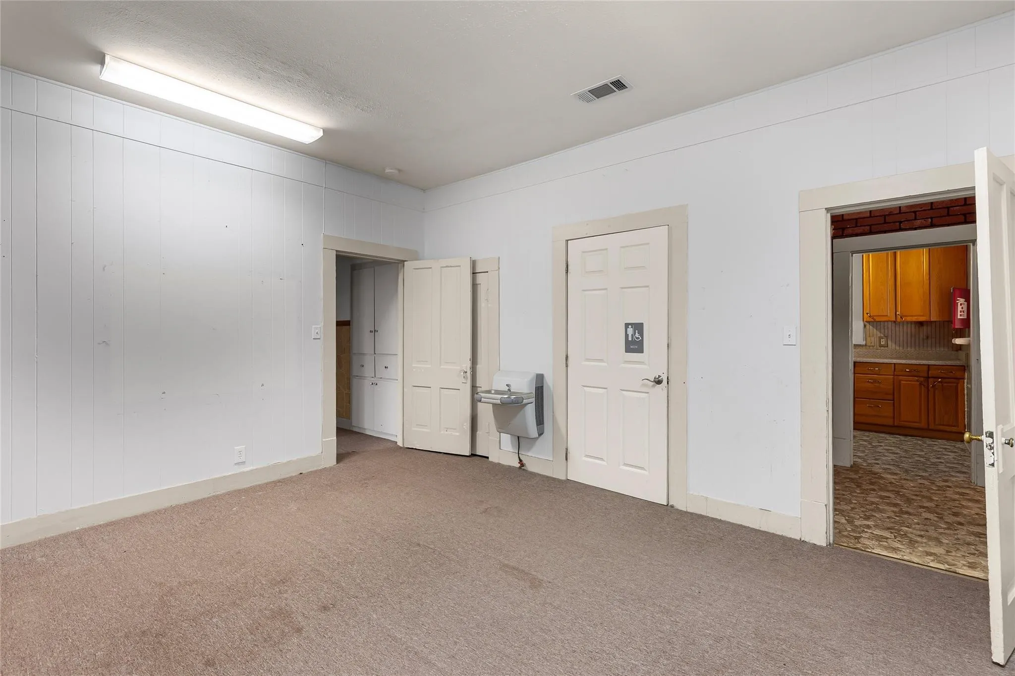 Office For Sale in Hunt County , 3503 Stonewall Street, Greenville, Texas 75401, 0, 0, Garage spaces, 0 Sqft, built in 1975, Price $280,250, mls#21266745, Real Estate Agent in Greenville, Homes For Sale in Hunt county, Homes For Sale in Greenville, Realtor in Greenville Texas, Real Estate Brokerage Independent Realty Texas, Luminita Cordes Realtor