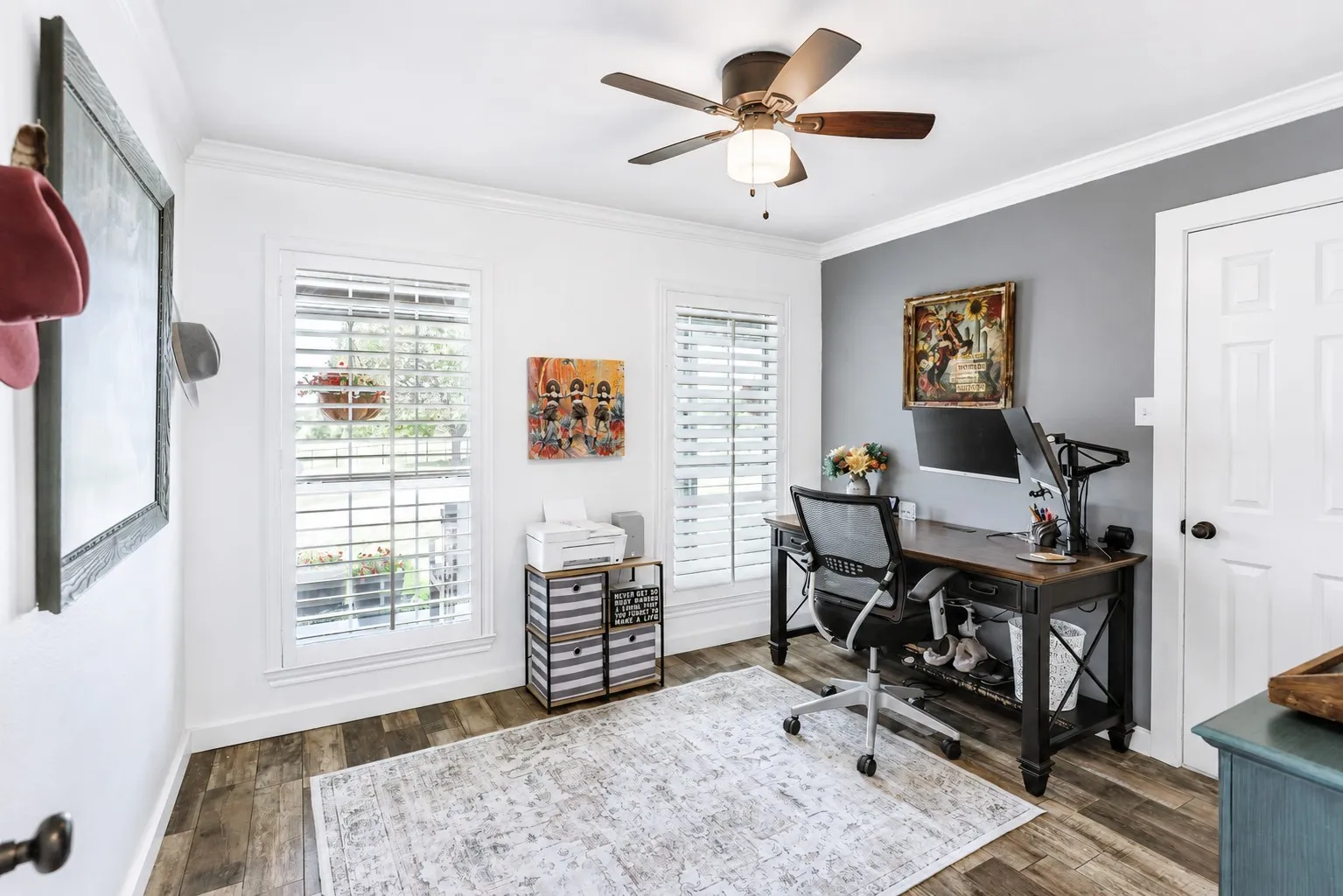 Farm For Sale in Grayson County , 426 Heironimus Lane, Denison, Texas 75020, 4 Bedroom, 2 Bathroom, 2 Garage spaces, 2,544 Sqft, built in 2001, mls#21242076, Real Estate Agent in Denison, Homes For Sale in Grayson county, Homes For Sale in Denison, Realtor in Denison Texas, Real Estate Brokerage Independent Realty Texas, Luminita Cordes Realtor