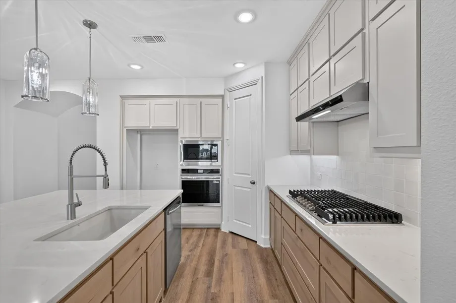 Single Family Residence For Sale in Collin County , 832 Stone Grove Road, Lavon, Texas 75166, 4 Bedroom, 3 Bathroom, 2 Garage spaces, 2,262 Sqft, built in 2026, mls#21265735, Real Estate Agent in Lavon, Homes For Sale in Collin county, Homes For Sale in Lavon, Realtor in Lavon Texas, Real Estate Brokerage Independent Realty Texas, Luminita Cordes Realtor