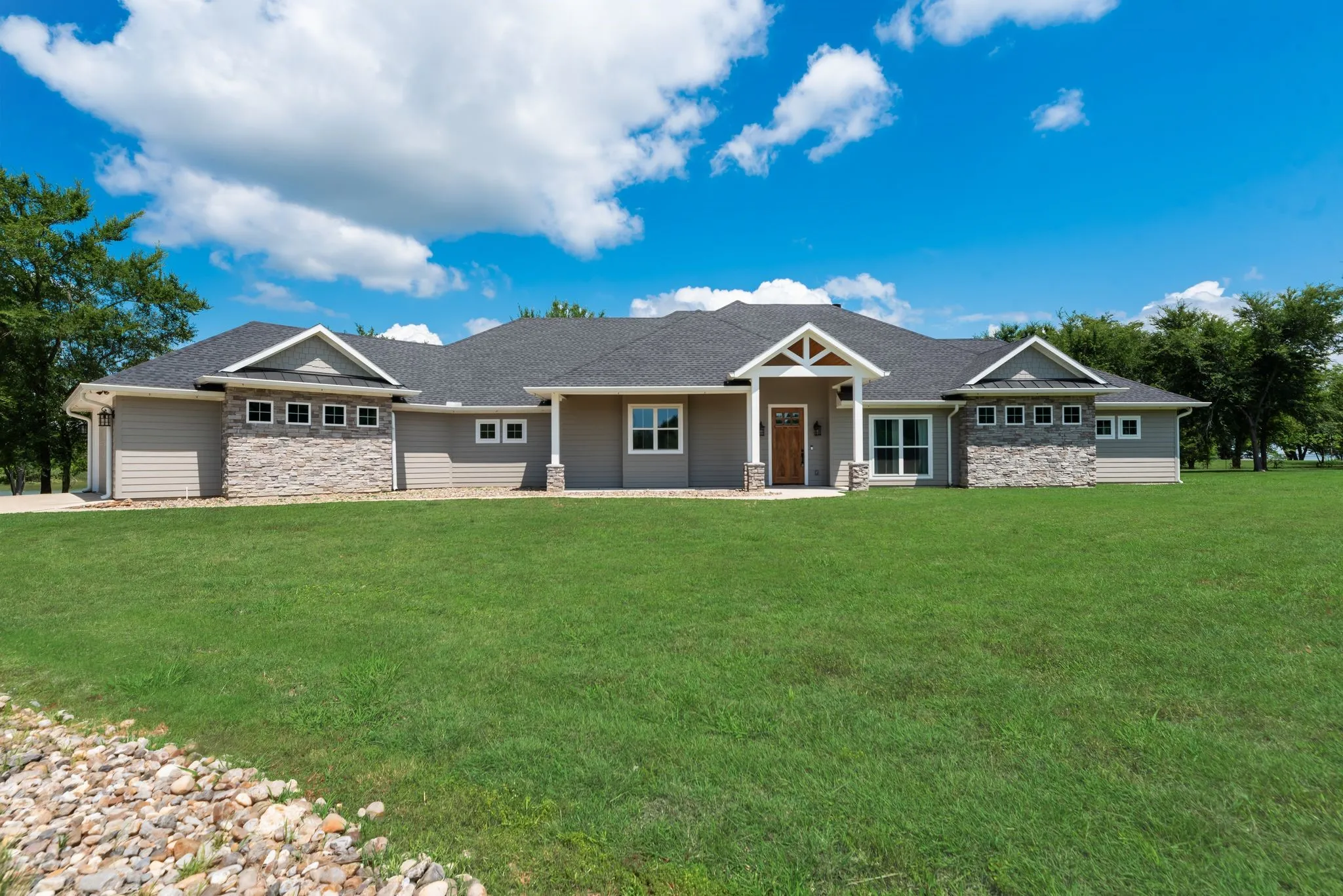 Single Family Residence For Sale in Navarro County , 12690 SE County Road 3330, Kerens, Texas 75144, 4 Bedroom, 5 Bathroom, 2 Garage spaces, 3,308 Sqft, built in 2023, mls#21224489, Real Estate Agent in Kerens, Homes For Sale in Navarro county, Homes For Sale in Kerens, Realtor in Kerens Texas, Real Estate Brokerage Independent Realty Texas, Luminita Cordes Realtor