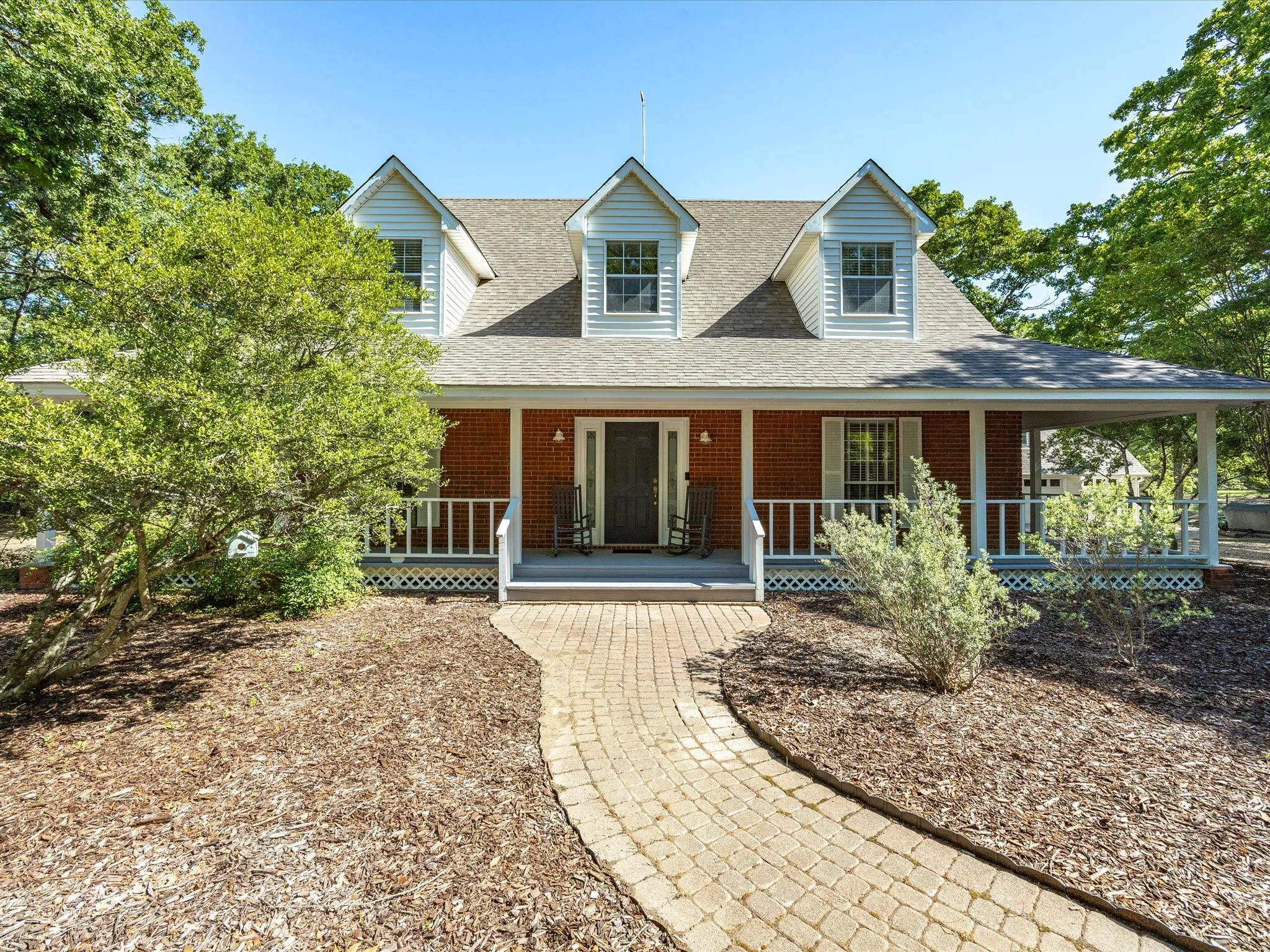 Single Family Residence For Sale in Kaufman County , 9627 County Road 4028, Kemp, Texas 75143, 4 Bedroom, 3 Bathroom, 3 Garage spaces, 3,117 Sqft, built in 1996, mls#21231693, Real Estate Agent in Kemp, Homes For Sale in Kaufman county, Homes For Sale in Kemp, Realtor in Kemp Texas, Real Estate Brokerage Independent Realty Texas, Luminita Cordes Realtor