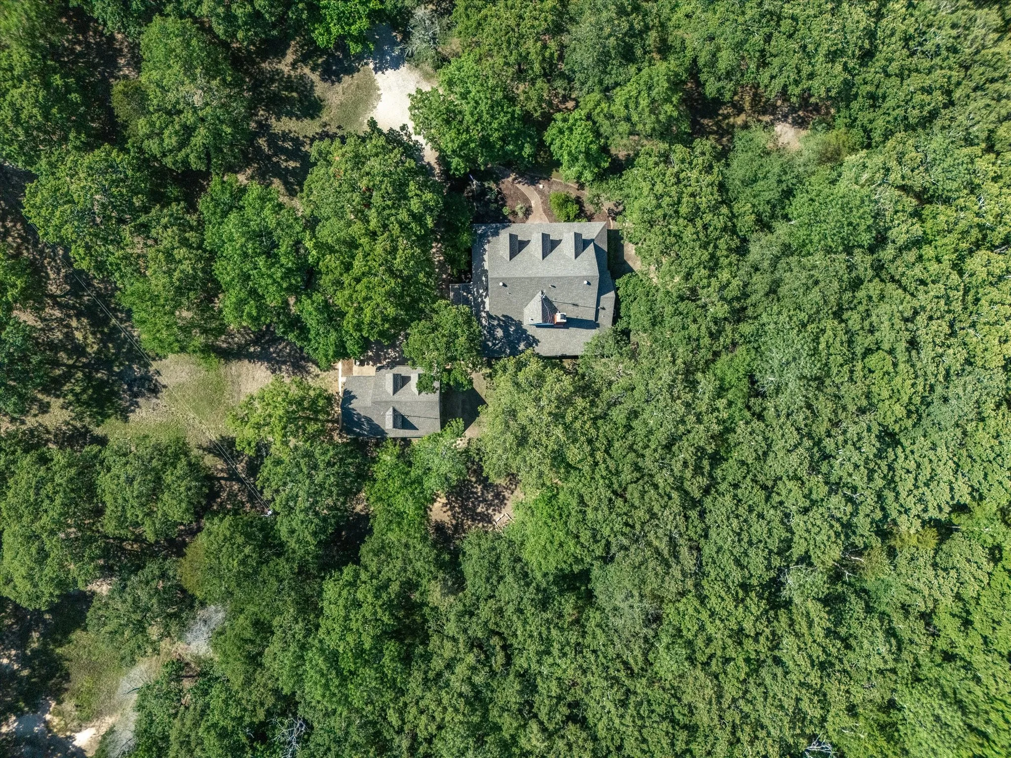 Single Family Residence For Sale in Kaufman County , 9627 County Road 4028, Kemp, Texas 75143, 4 Bedroom, 3 Bathroom, 3 Garage spaces, 3,117 Sqft, built in 1996, mls#21231693, Real Estate Agent in Kemp, Homes For Sale in Kaufman county, Homes For Sale in Kemp, Realtor in Kemp Texas, Real Estate Brokerage Independent Realty Texas, Luminita Cordes Realtor