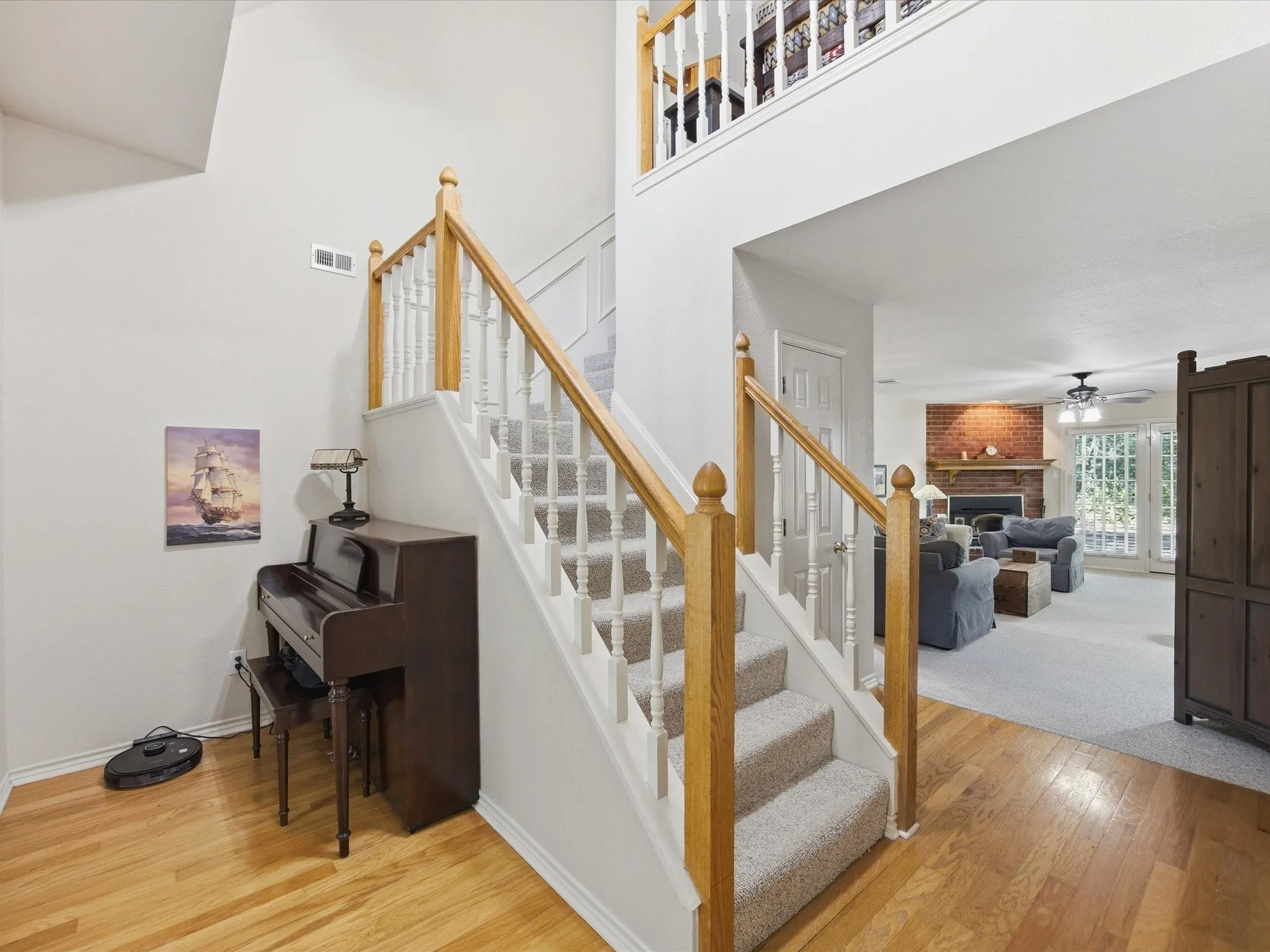 Staircase right off front entry