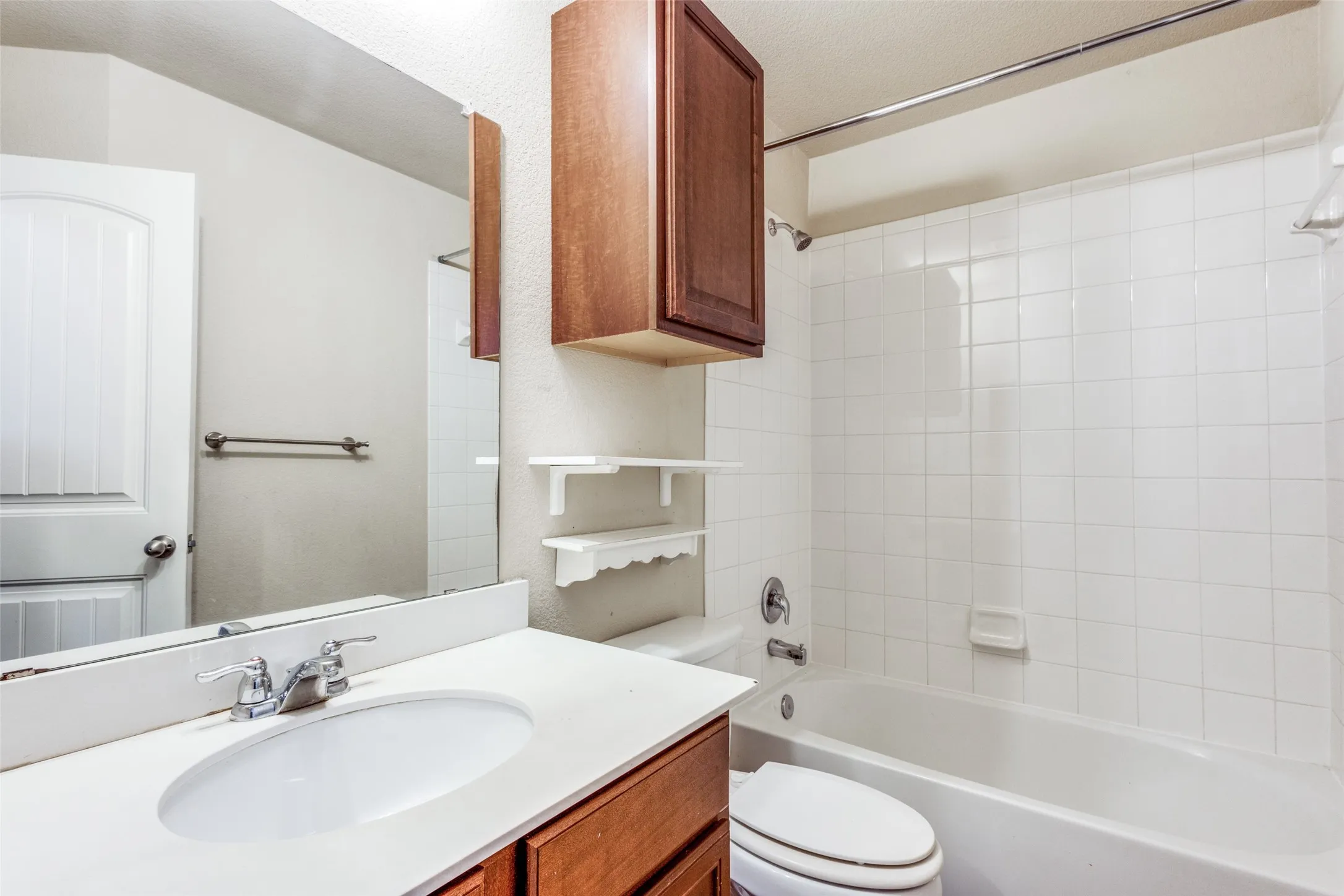 Single Family Residence For Rent in Collin County , 1101 Rainer Drive, Princeton, Texas 75407, 4 Bedroom, 2 Bathroom, 2 Garage spaces, 1,712 Sqft, built in 2014, mls#21266905, Real Estate Agent in Princeton, Homes For Rent in Collin county, Homes For Rent in Princeton, Realtor in Princeton Texas, Real Estate Brokerage Independent Realty Texas, Luminita Cordes Realtor