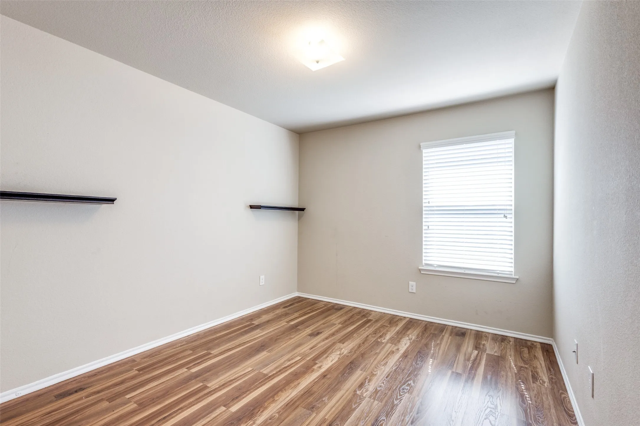 Single Family Residence For Rent in Collin County , 1101 Rainer Drive, Princeton, Texas 75407, 4 Bedroom, 2 Bathroom, 2 Garage spaces, 1,712 Sqft, built in 2014, mls#21266905, Real Estate Agent in Princeton, Homes For Rent in Collin county, Homes For Rent in Princeton, Realtor in Princeton Texas, Real Estate Brokerage Independent Realty Texas, Luminita Cordes Realtor