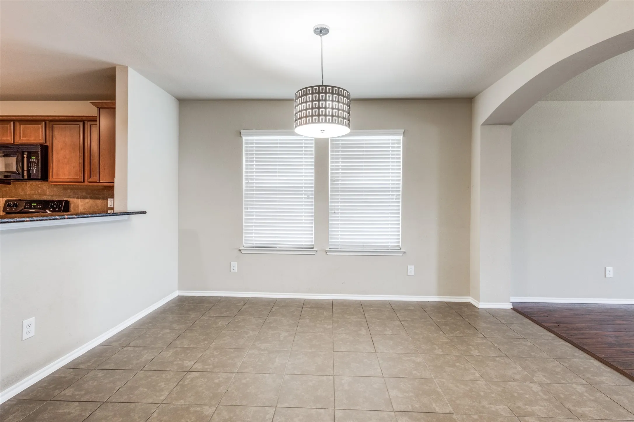 Single Family Residence For Rent in Collin County , 1101 Rainer Drive, Princeton, Texas 75407, 4 Bedroom, 2 Bathroom, 2 Garage spaces, 1,712 Sqft, built in 2014, mls#21266905, Real Estate Agent in Princeton, Homes For Rent in Collin county, Homes For Rent in Princeton, Realtor in Princeton Texas, Real Estate Brokerage Independent Realty Texas, Luminita Cordes Realtor