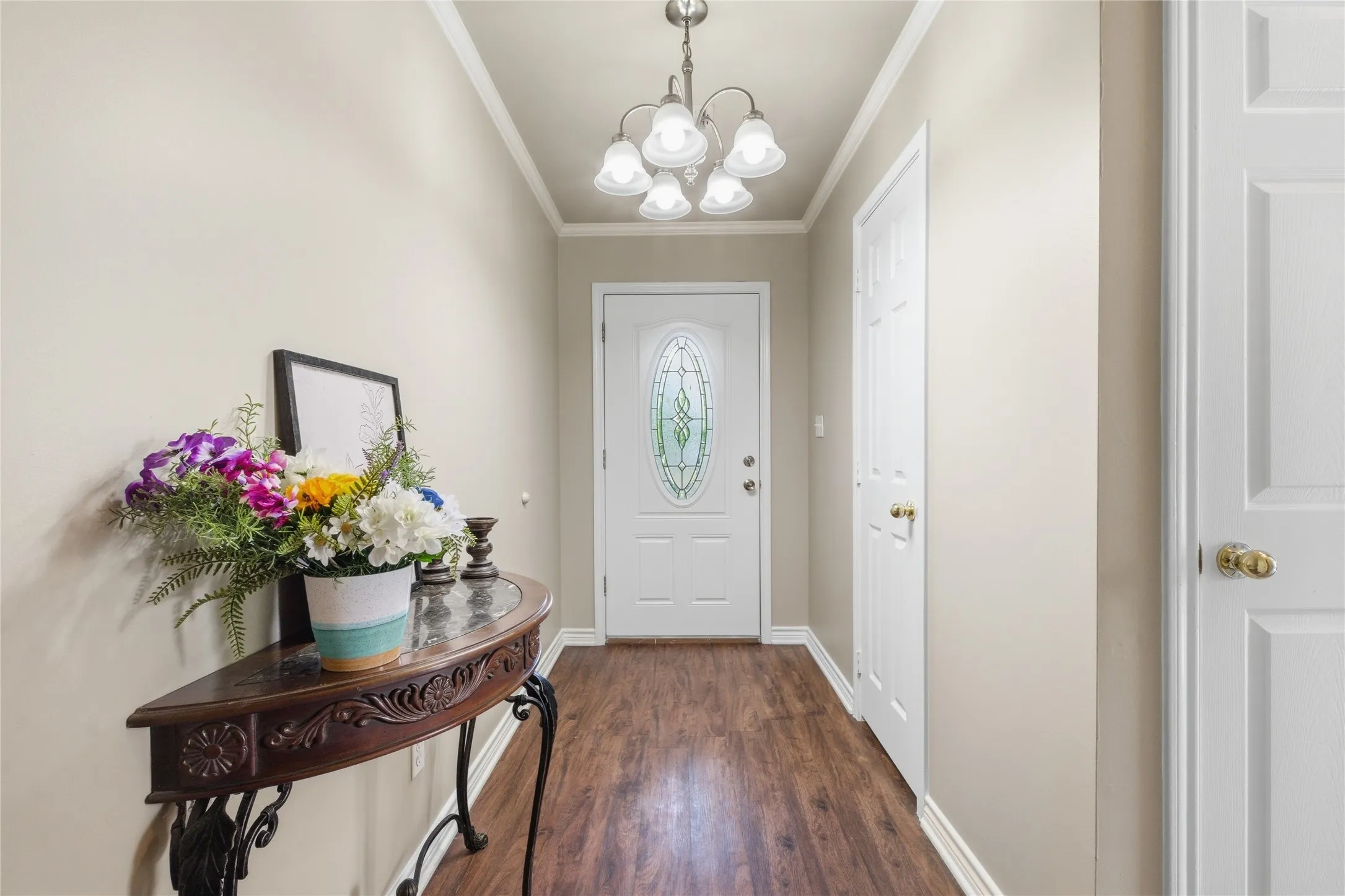 Single Family Residence For Sale in Grayson County , 402 Robertson Street, Collinsville, Texas 76233, 3 Bedroom, 2 Bathroom, 2 Garage spaces, 1,335 Sqft, built in 2014, mls#21258467, Real Estate Agent in Collinsville, Homes For Sale in Grayson county, Homes For Sale in Collinsville, Realtor in Collinsville Texas, Real Estate Brokerage Independent Realty Texas, Luminita Cordes Realtor