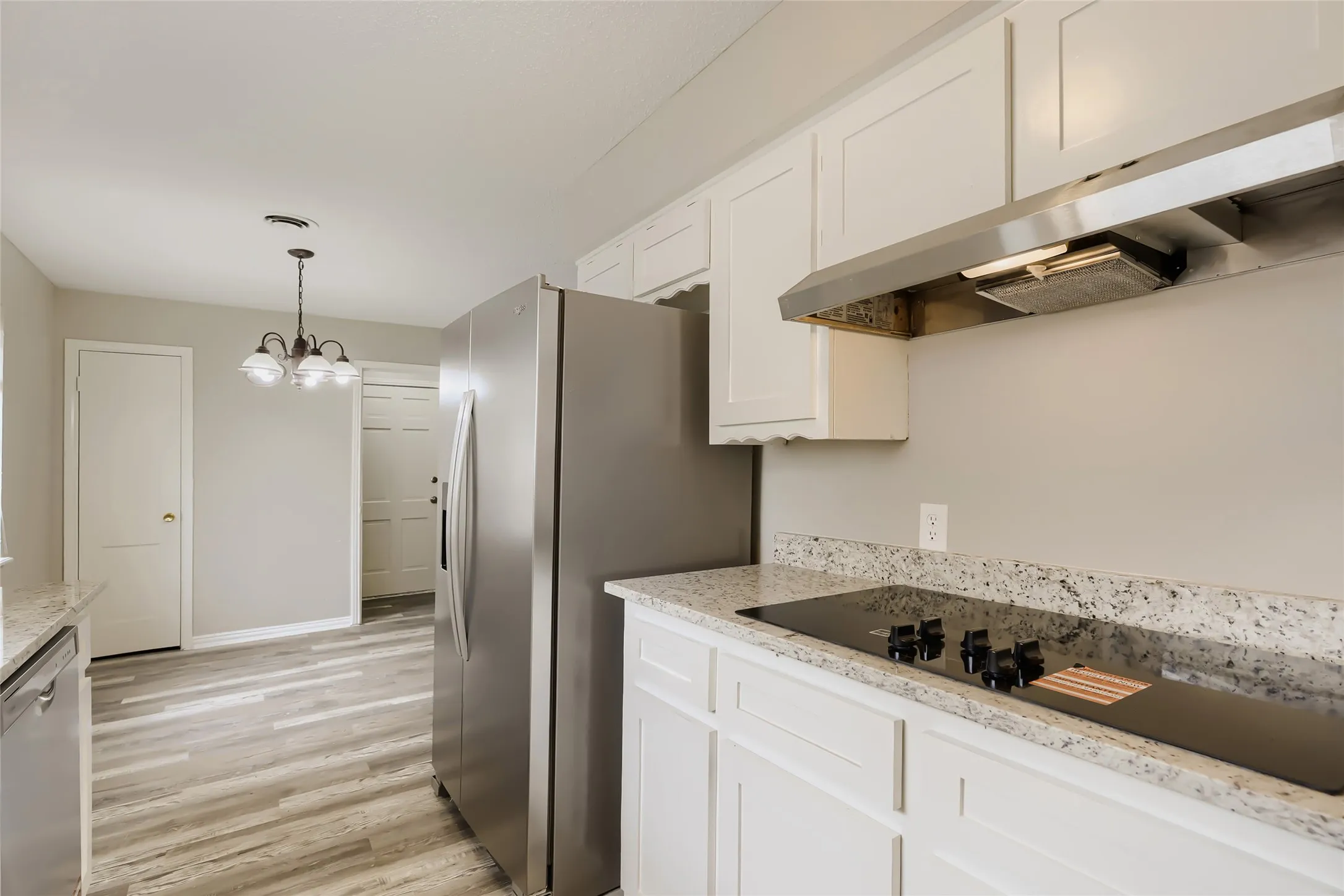 Single Family Residence For Sale in Dallas County , 829 Poinsettia Drive, Lancaster, Texas 75146, 3 Bedroom, 2 Bathroom, 2 Garage spaces, 1,605 Sqft, built in 1966, mls#21167931, Real Estate Agent in Lancaster, Homes For Sale in Dallas county, Homes For Sale in Lancaster, Realtor in Lancaster Texas, Real Estate Brokerage Independent Realty Texas, Luminita Cordes Realtor