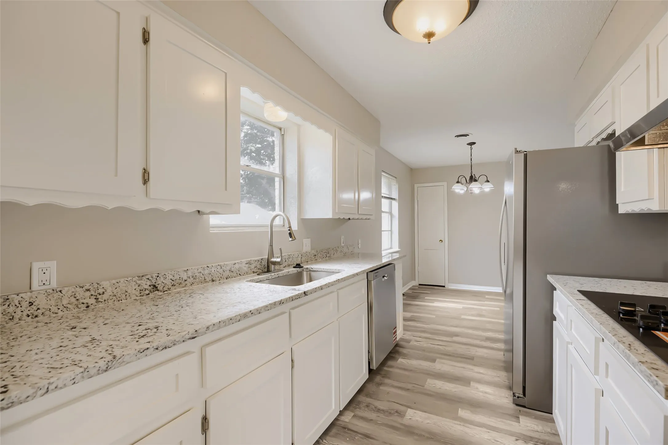 Single Family Residence For Sale in Dallas County , 829 Poinsettia Drive, Lancaster, Texas 75146, 3 Bedroom, 2 Bathroom, 2 Garage spaces, 1,605 Sqft, built in 1966, mls#21167931, Real Estate Agent in Lancaster, Homes For Sale in Dallas county, Homes For Sale in Lancaster, Realtor in Lancaster Texas, Real Estate Brokerage Independent Realty Texas, Luminita Cordes Realtor