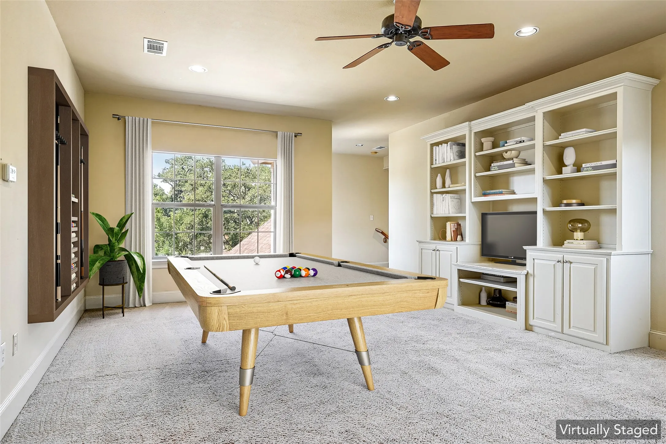 Single Family Residence For Sale in Denton County , 3112 Belmont Street, Denton, Texas 76210, 5 Bedroom, 4 Bathroom, 3 Garage spaces, 5,866 Sqft, built in 2002, mls#21256216, Real Estate Agent in Denton, Homes For Sale in Denton county, Homes For Sale in Denton, Realtor in Denton Texas, Real Estate Brokerage Independent Realty Texas, Luminita Cordes Realtor